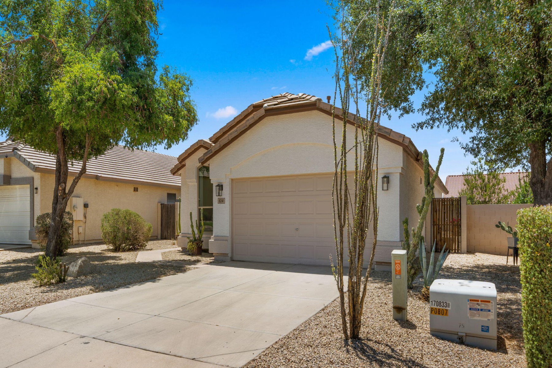  8241 E Portobello Avenue  Mesa, AZ - 物件實景