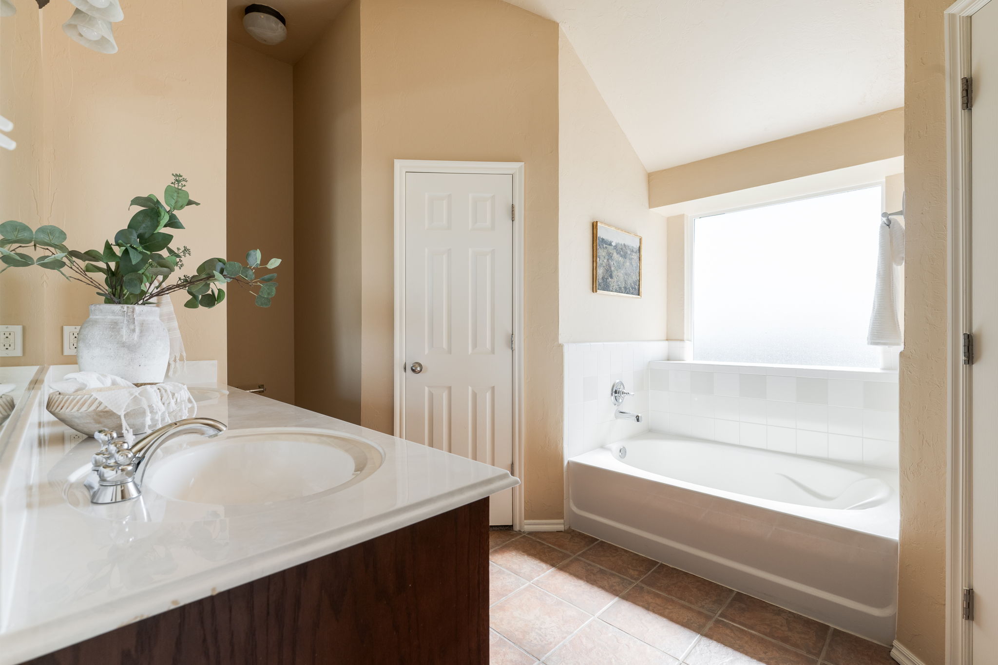  16428 Village Common Drive, Edmond, OK 73013 - 物件實景