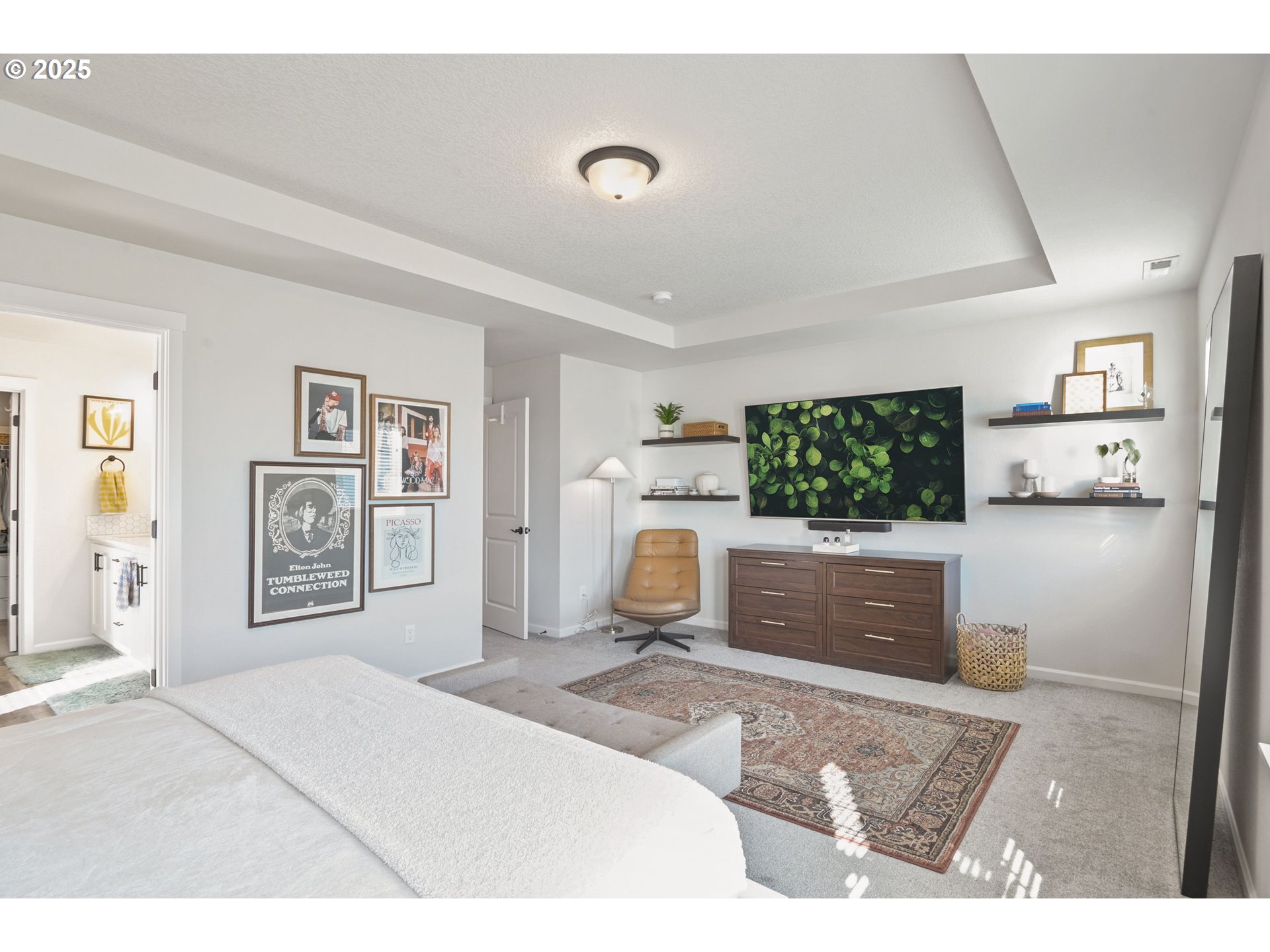 Hillsboro, Oregon, 97123, United States, 3 Bedrooms Bedrooms, ,2 BathroomsBathrooms,Residential,For Sale,1967879