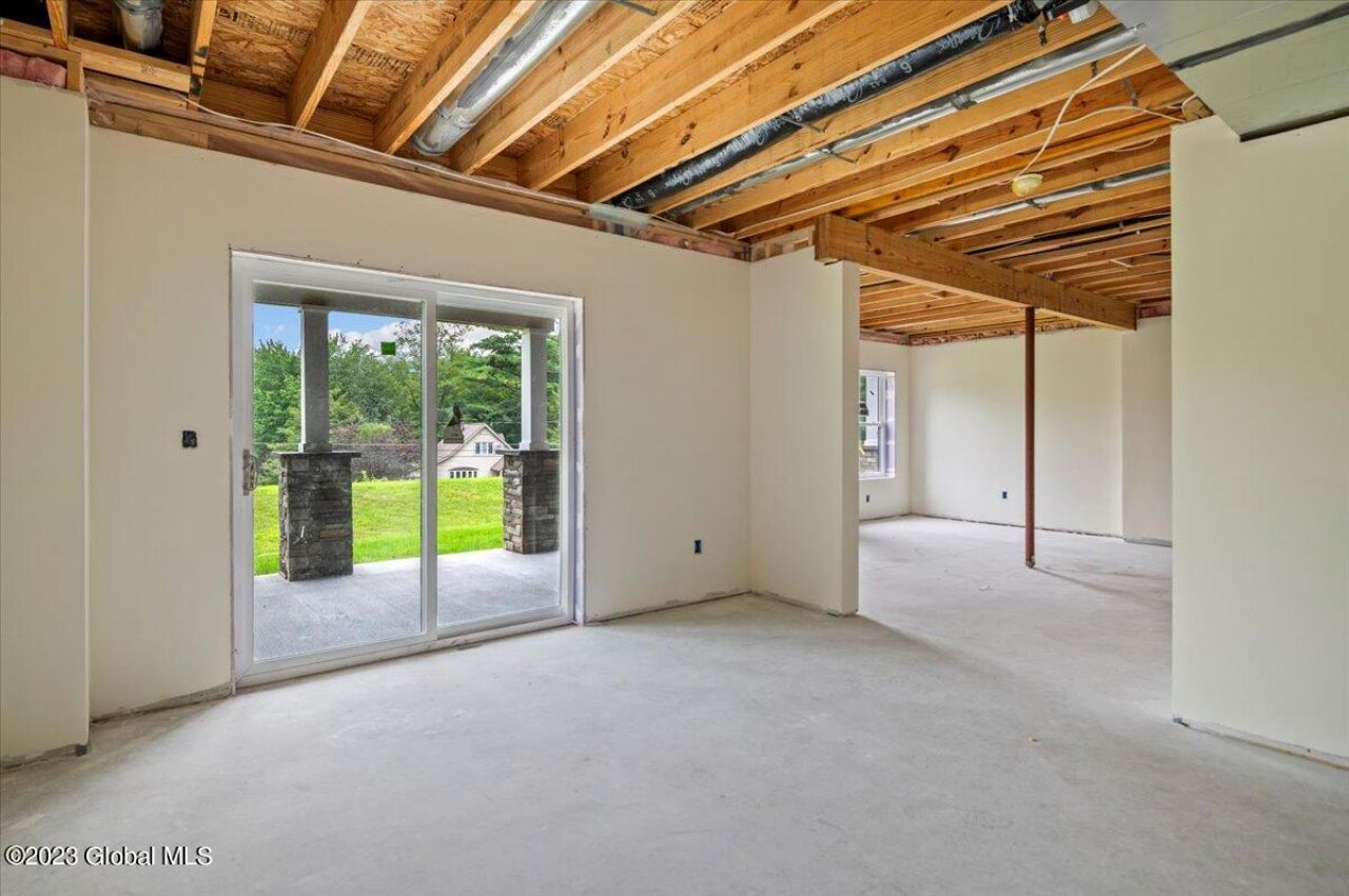 Lake George, New York, 12845, United States, 3 Bedrooms Bedrooms, ,3 BathroomsBathrooms,Residential,For Sale,1903586