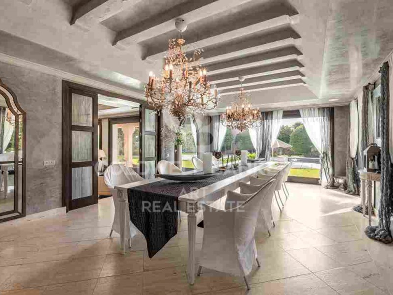 Estepona, Andalusia, ES, 8 Bedrooms Bedrooms, ,8 BathroomsBathrooms,Residential,For Sale,1806113