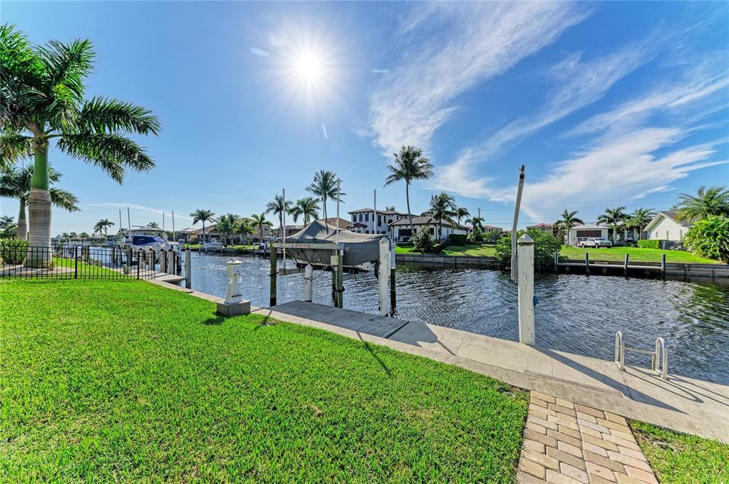 Punta Gorda, Florida, 33950, United States, 3 Bedrooms Bedrooms, ,4 BathroomsBathrooms,Residential,For Sale,1991899