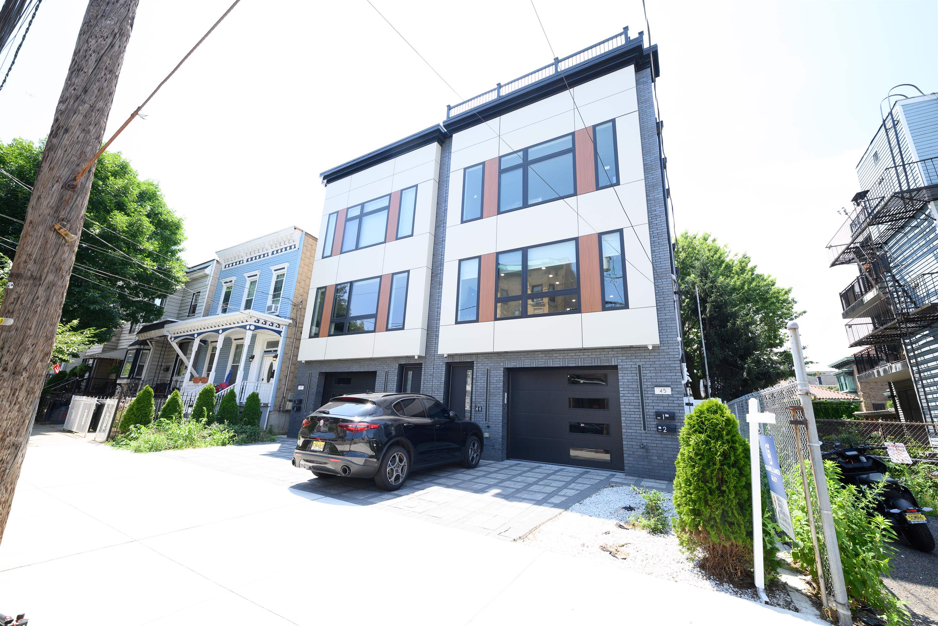 Jersey City, New Jersey, 07307, United States, 3 Bedrooms Bedrooms, ,3 BathroomsBathrooms,Residential,For Sale,1901105