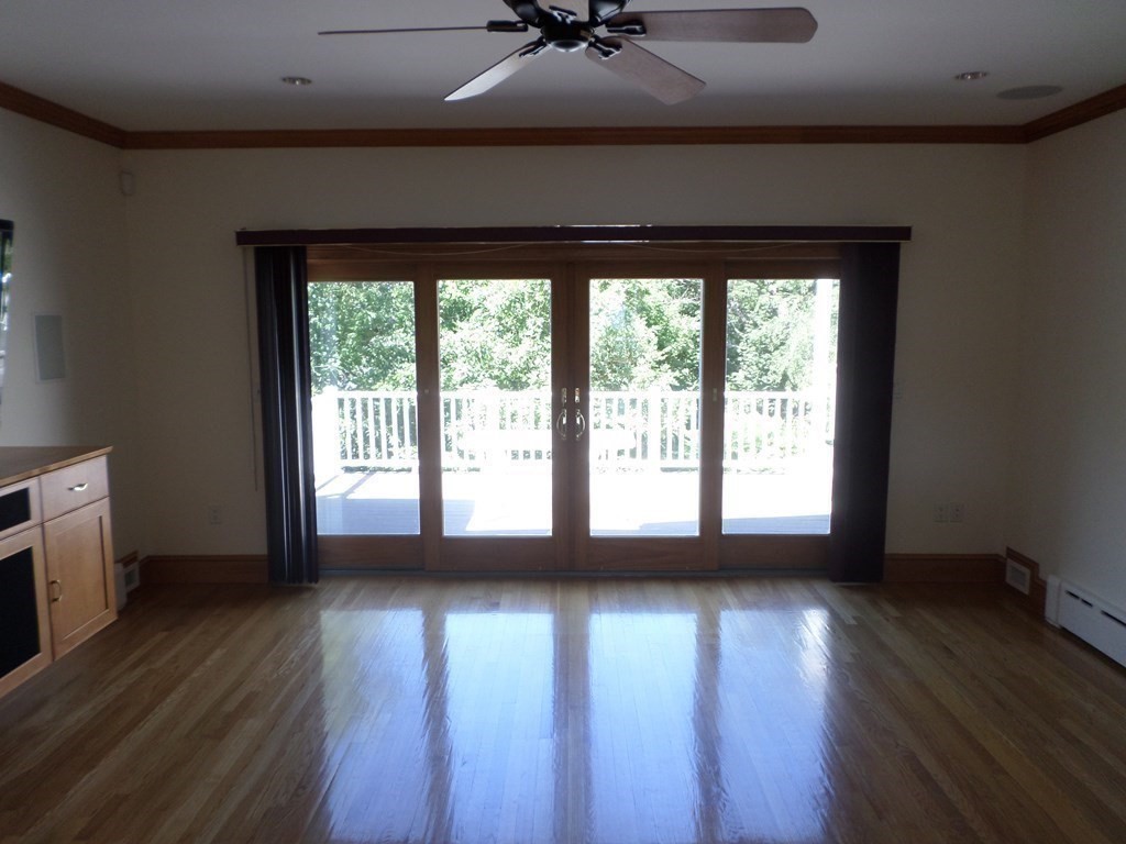 3 Twin Springs Dr Drive, Saugus, Massachusetts, 01906, United States, 5 Bedrooms Bedrooms, ,4 BathroomsBathrooms,Residential,For Sale,3 Twin Springs Dr Drive,1128926