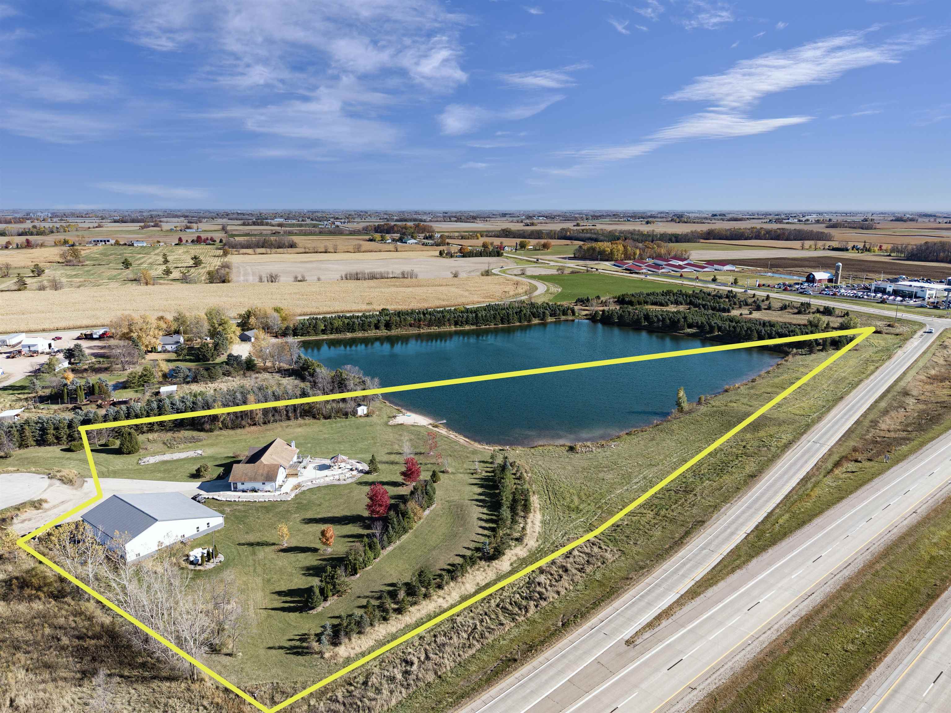 Pulaski, Wisconsin, 54162, United States, 3 Bedrooms Bedrooms, ,3 BathroomsBathrooms,Residential,For Sale,1975627