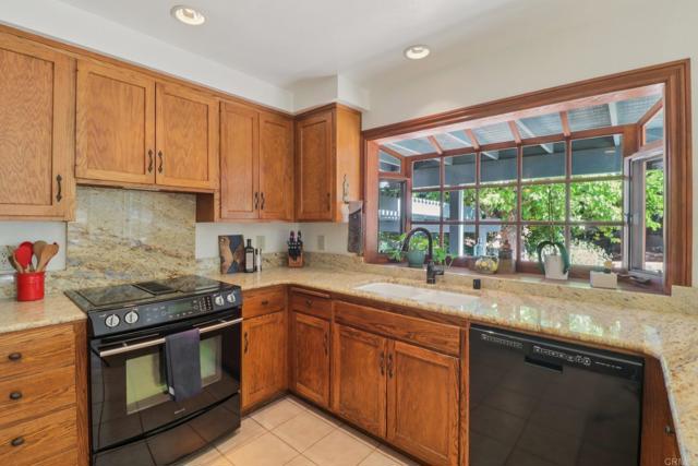 Alpine, California, 91901, United States, 3 Bedrooms Bedrooms, ,2 BathroomsBathrooms,Residential,For Sale,1975915