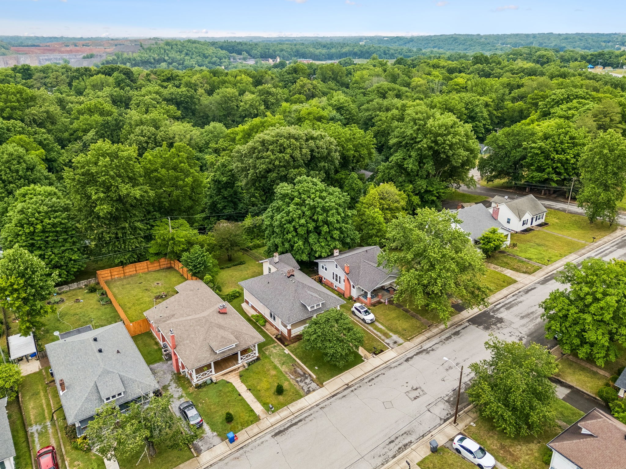  235 Georgia Ave, Clarksville, TN, 37040 - 物件實景