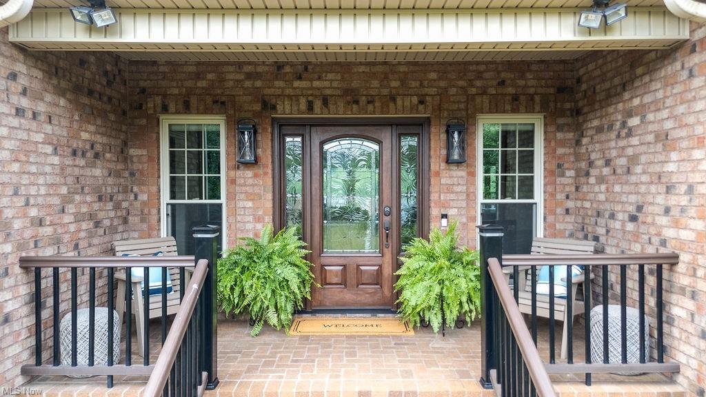 St Marys, West Virginia, 26170, United States, 3 Bedrooms Bedrooms, ,4 BathroomsBathrooms,Residential,For Sale,1928718
