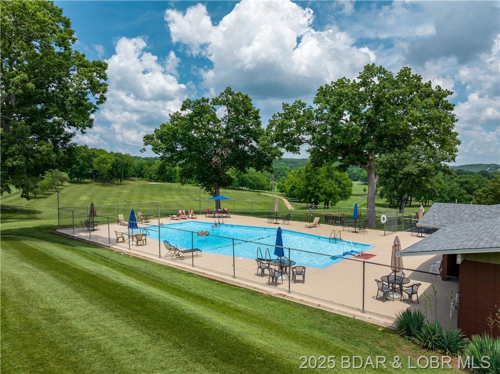 Camdenton, Missouri, 65020, United States, 4 Bedrooms Bedrooms, ,4 BathroomsBathrooms,Residential,For Sale,1805220