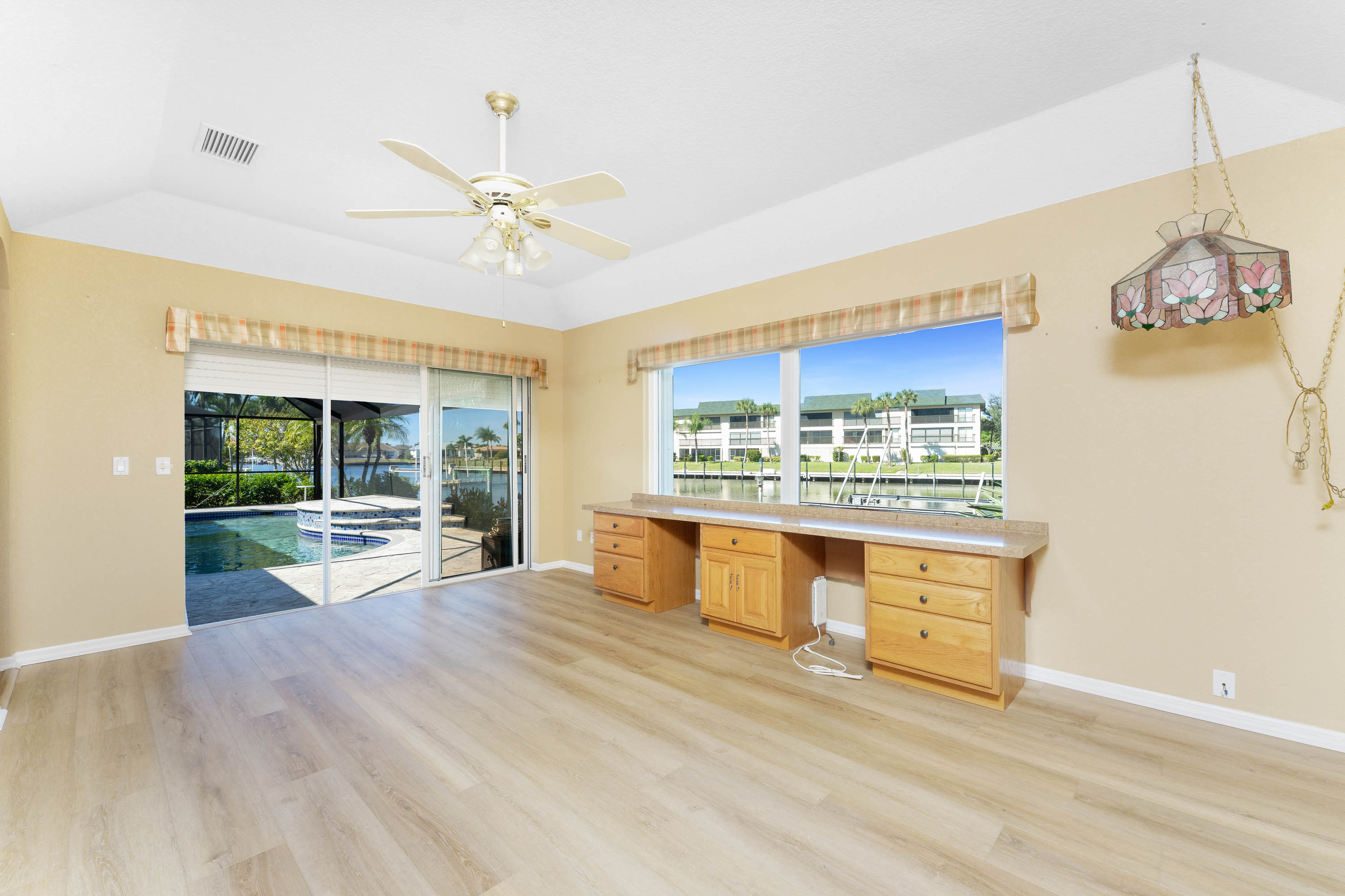 Punta Gorda, Florida, 33950, United States, 3 Bedrooms Bedrooms, ,3 BathroomsBathrooms,Residential,For Sale,1990304