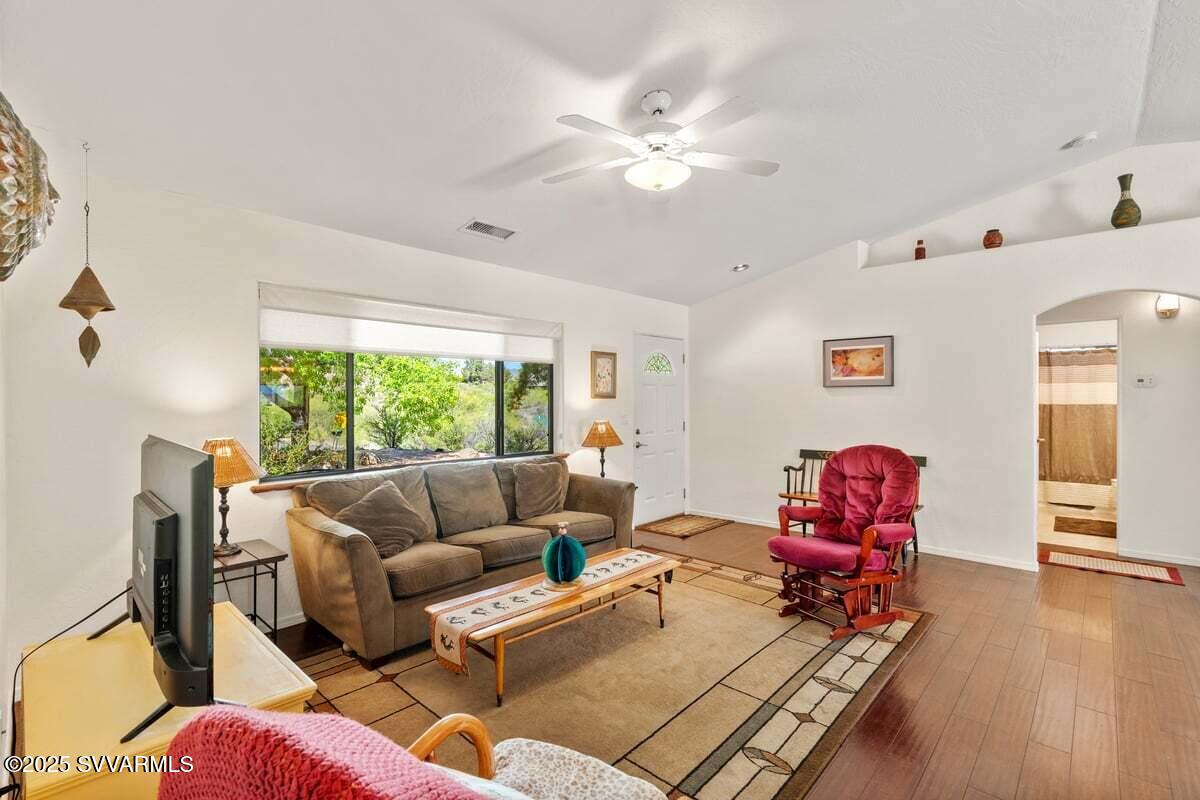 Cottonwood, Arizona, 86326, United States, 3 Bedrooms Bedrooms, ,2 BathroomsBathrooms,Residential,For Sale,1867087