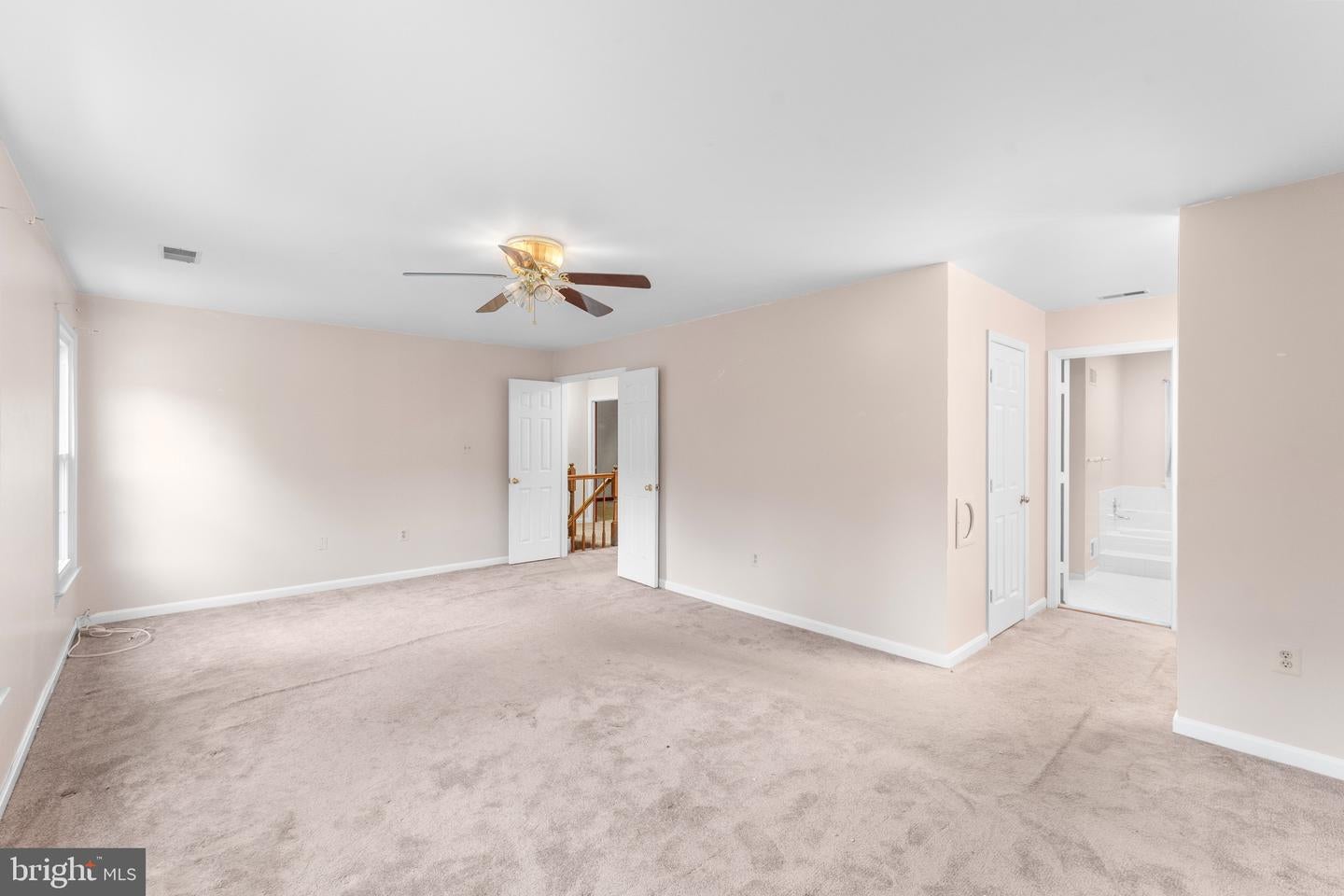 BOWIE, Maryland, 20720, United States, 4 Bedrooms Bedrooms, ,4 BathroomsBathrooms,Residential,For Sale,1897173