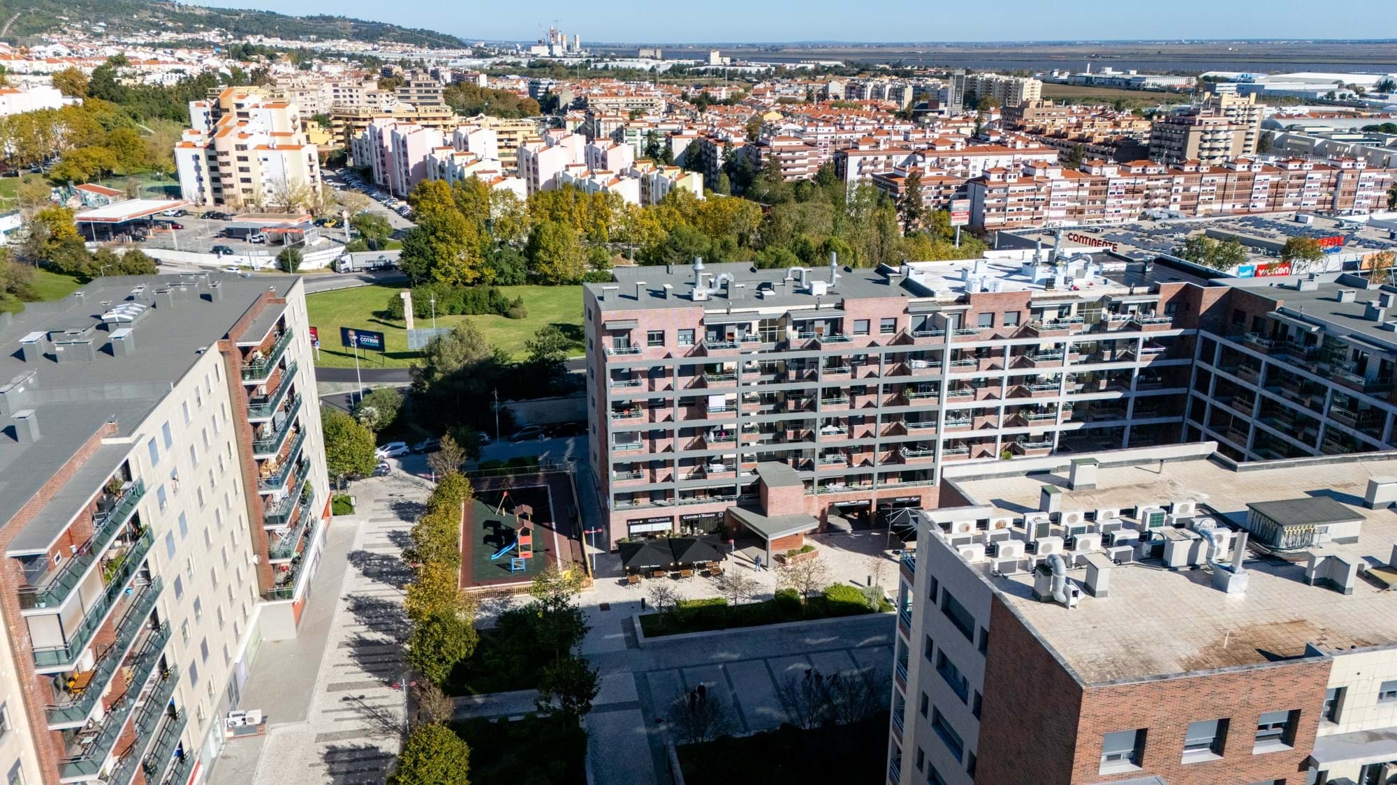 Vila Franca de Xira, Lisbon, 2615-399, PT, 3 Bedrooms Bedrooms, ,2 BathroomsBathrooms,Residential,For Sale,1999815