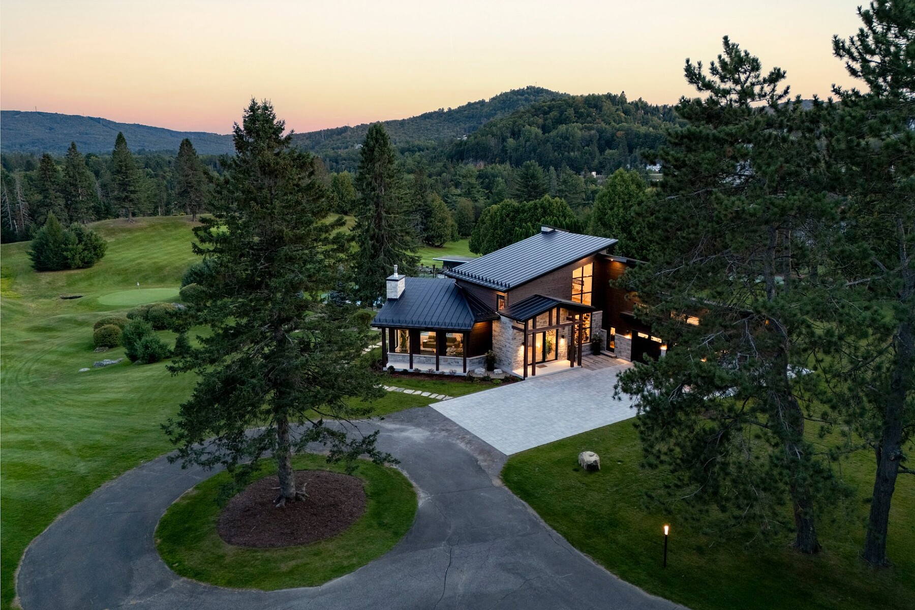  Sainte-Adèle, Laurentides - 物件實景