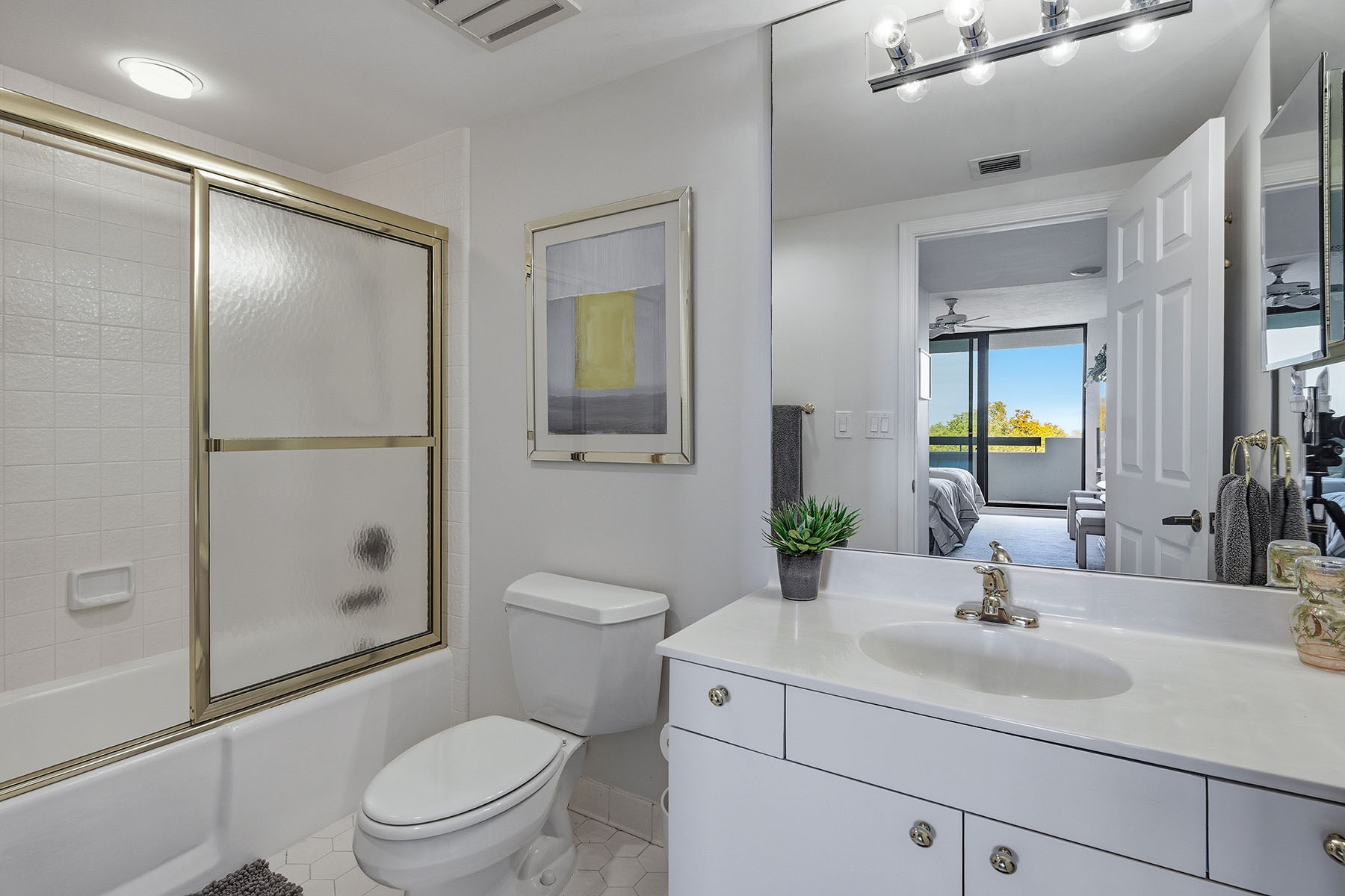  PELICAN BAY - GROSVENOR - 物件實景