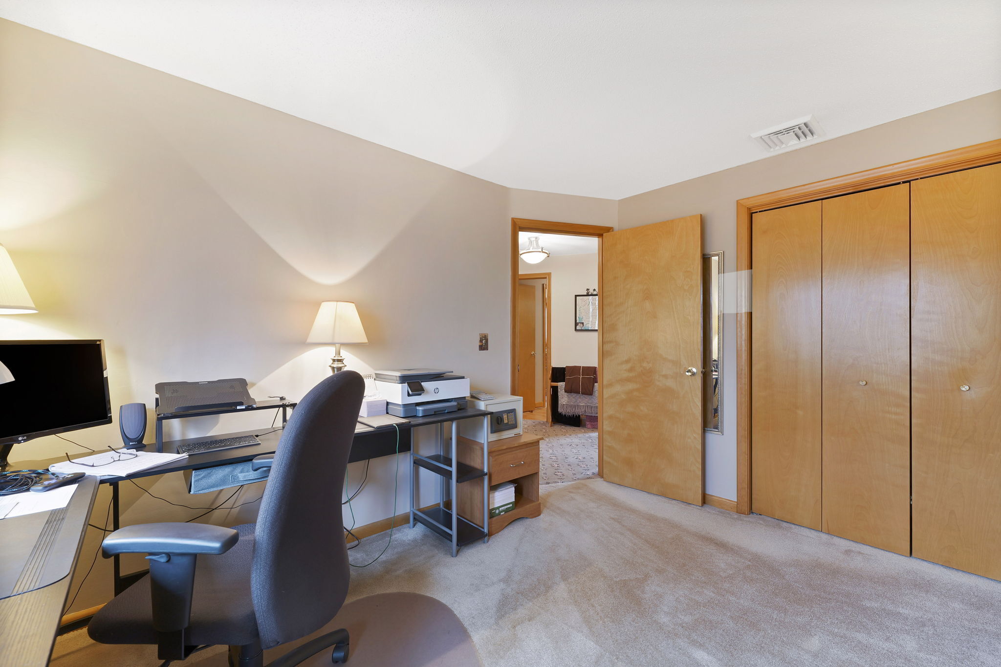 Tolland, Connecticut, 06084, United States, 3 Bedrooms Bedrooms, ,3 BathroomsBathrooms,Residential,For Sale,1993316