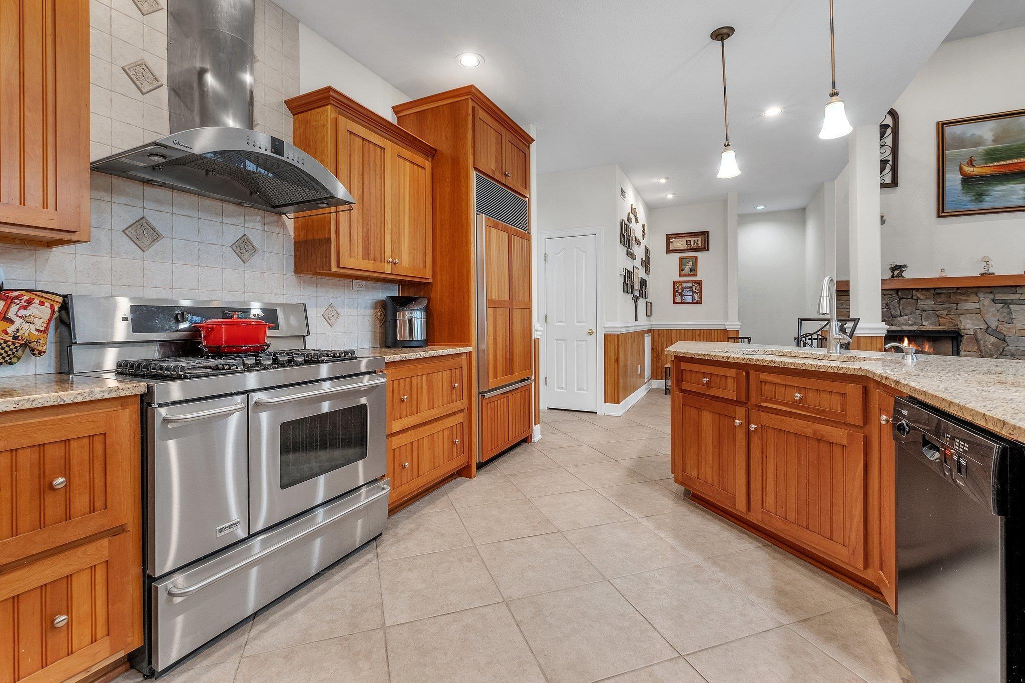 Quincy, Florida, 32351, United States, 3 Bedrooms Bedrooms, ,2 BathroomsBathrooms,Residential,For Sale,1804013
