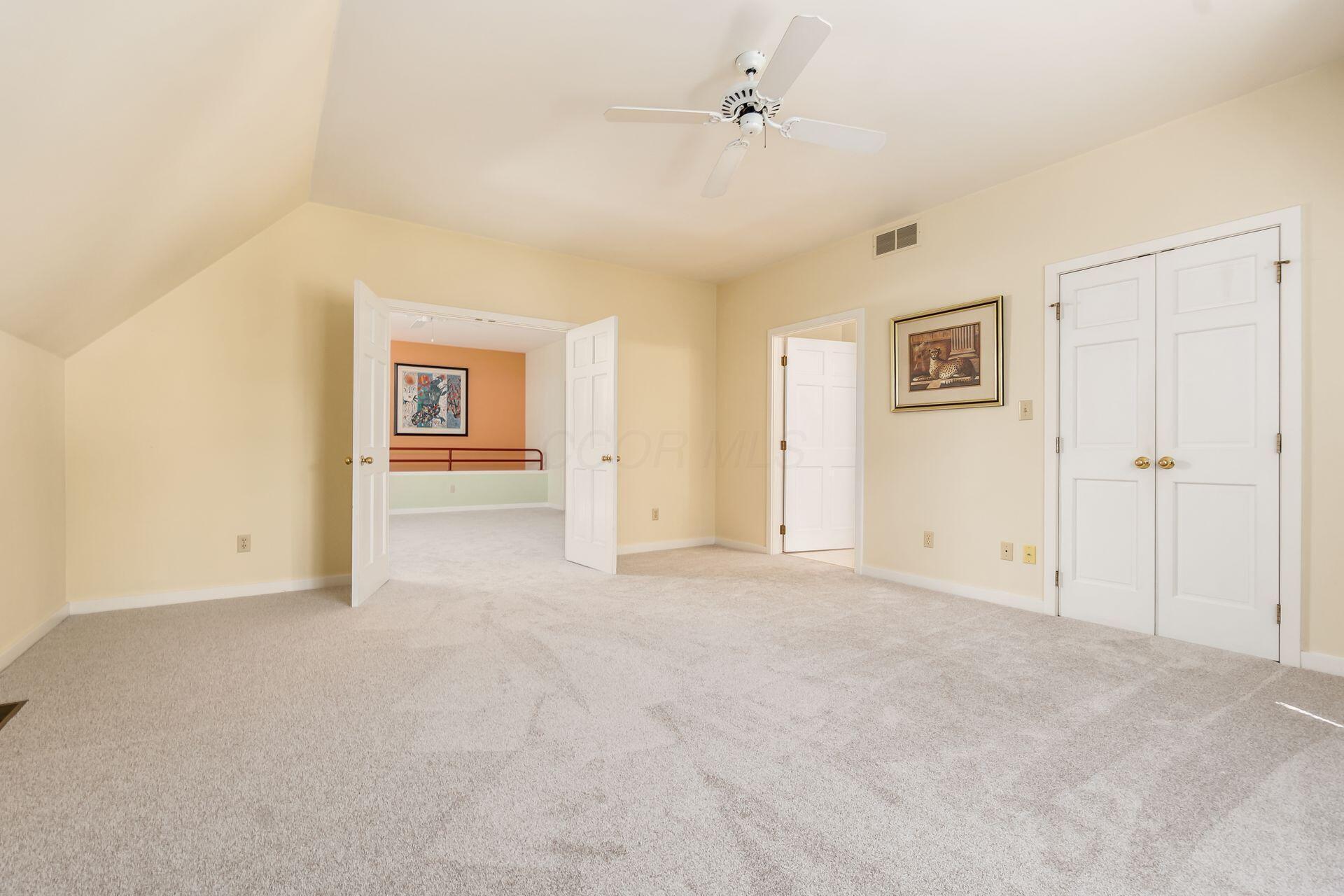 Columbus, Ohio, 43206, United States, 2 Bedrooms Bedrooms, ,3 BathroomsBathrooms,Residential,For Sale,1874605