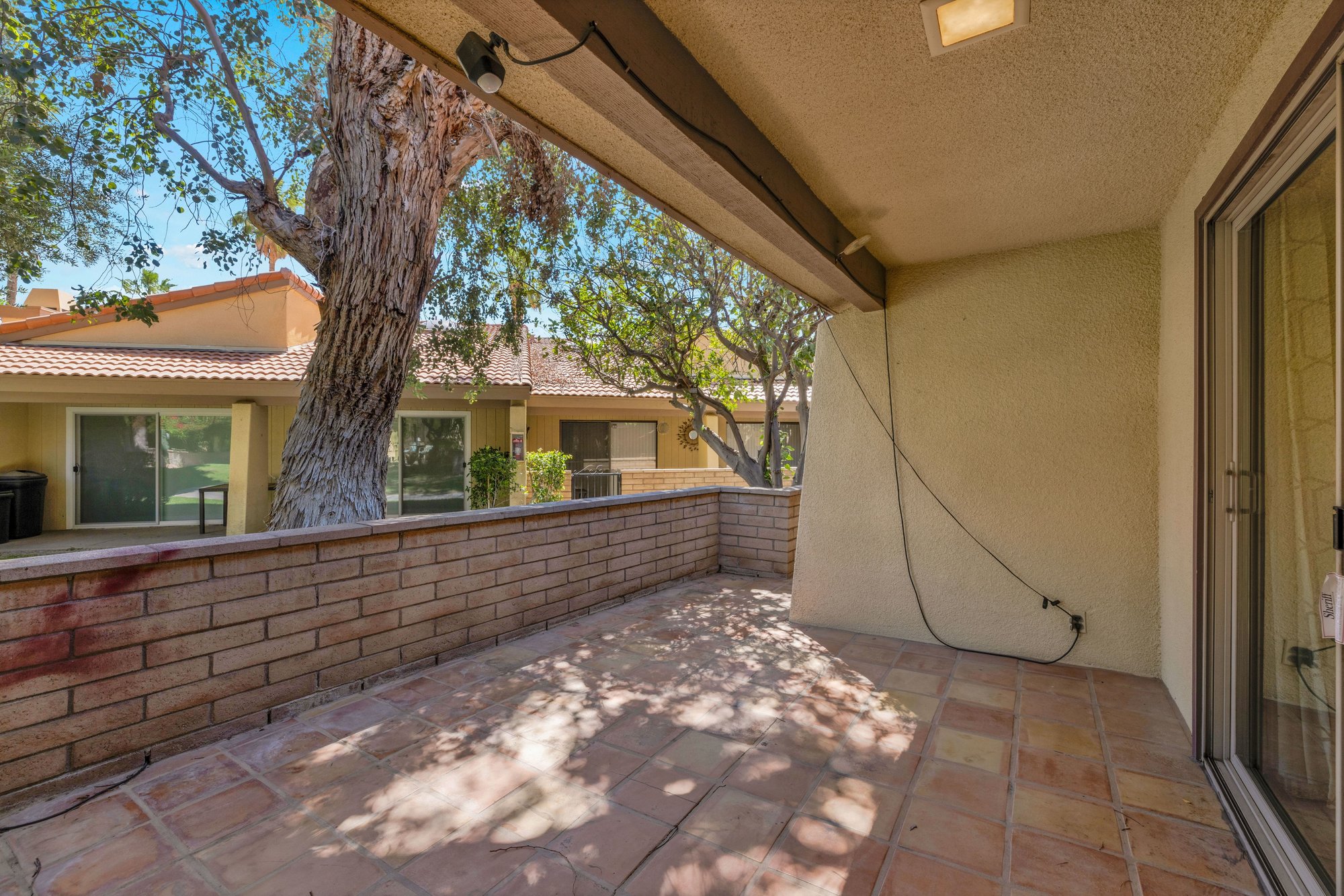  Mid-Century Fixer in Palm Springs Country Club - 物件實景