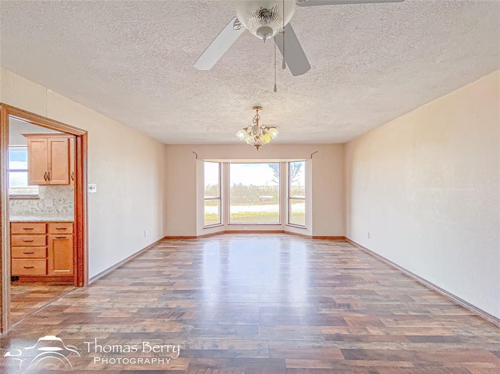 Stamford, Texas, 79553, United States, 3 Bedrooms Bedrooms, ,3 BathroomsBathrooms,Residential,For Sale,1696805