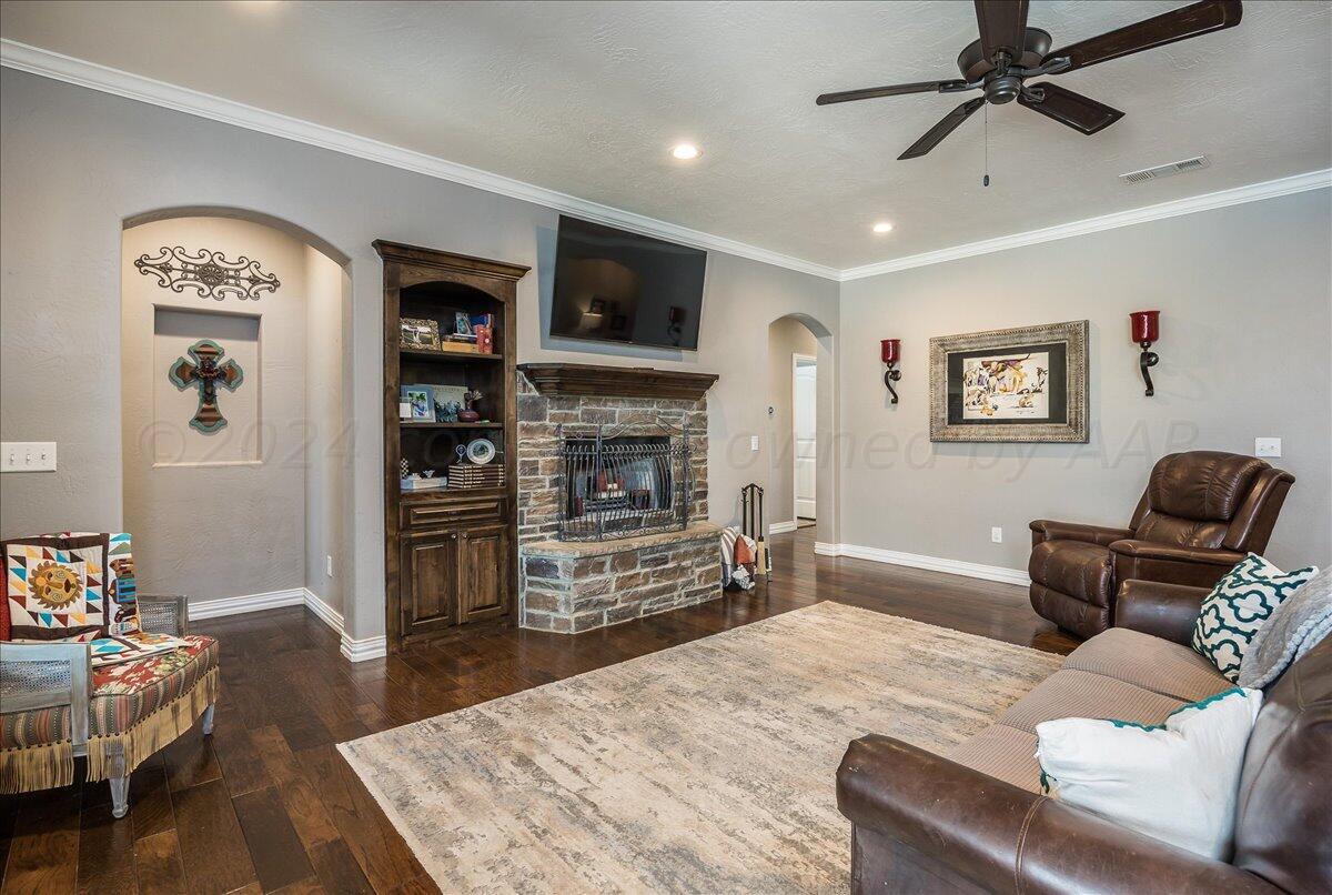 8826 Paintbrush Dr, Amarillo, Texas, 79119, United States, 3 Bedrooms Bedrooms, ,2 BathroomsBathrooms,Residential,For Sale,8826 Paintbrush Dr,1680814