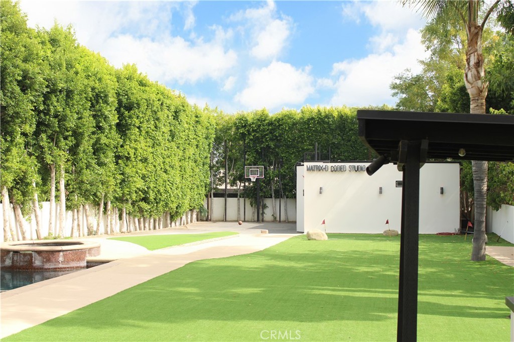 Woodland Hills, California, 91367, United States, 5 Bedrooms Bedrooms, ,6 BathroomsBathrooms,Residential,For Sale,1973826