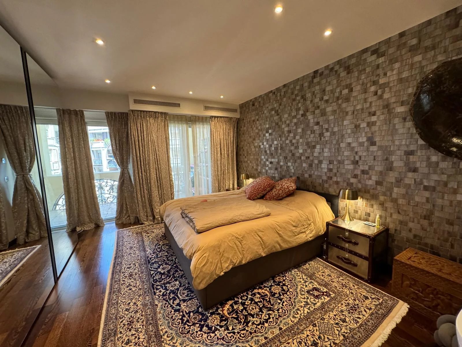 Monaco, 98000, MC, 4 Bedrooms Bedrooms, ,4 BathroomsBathrooms,Residential,For Sale,1571384