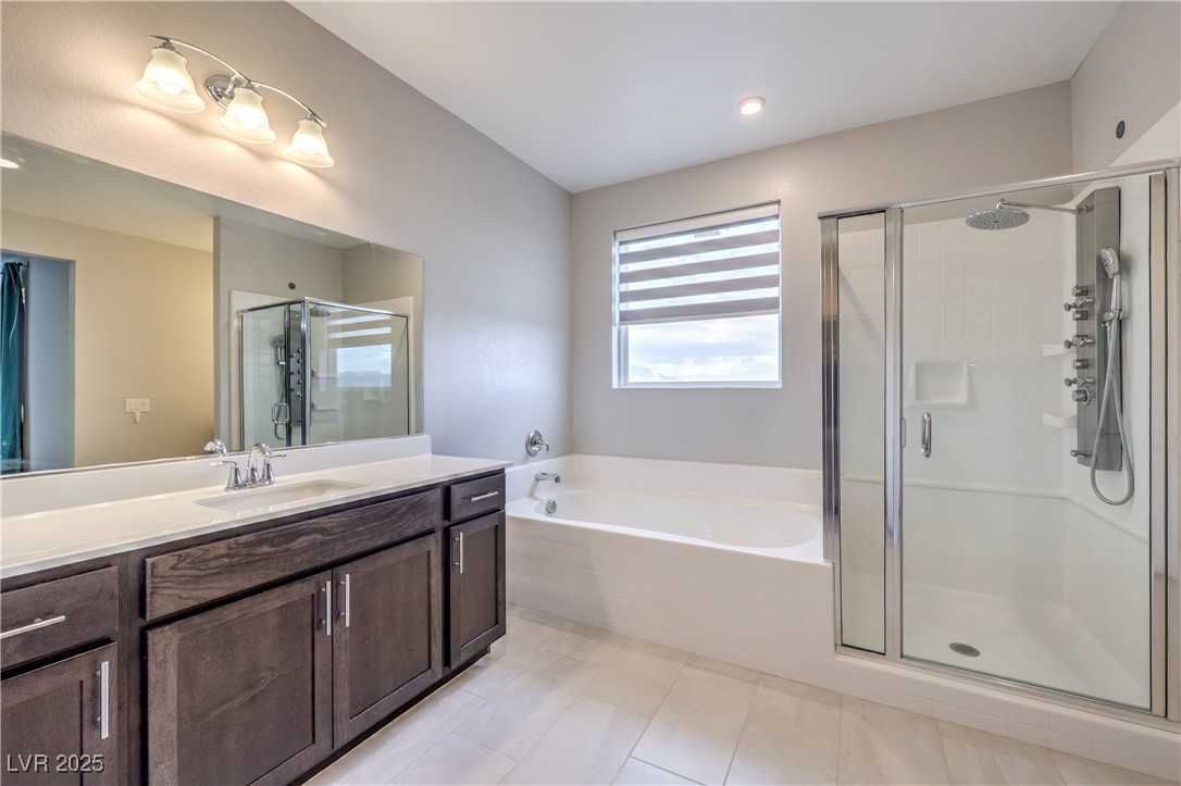 Las Vegas, Nevada, 89166, United States, 3 Bedrooms Bedrooms, ,3 BathroomsBathrooms,Residential,For Sale,1966892