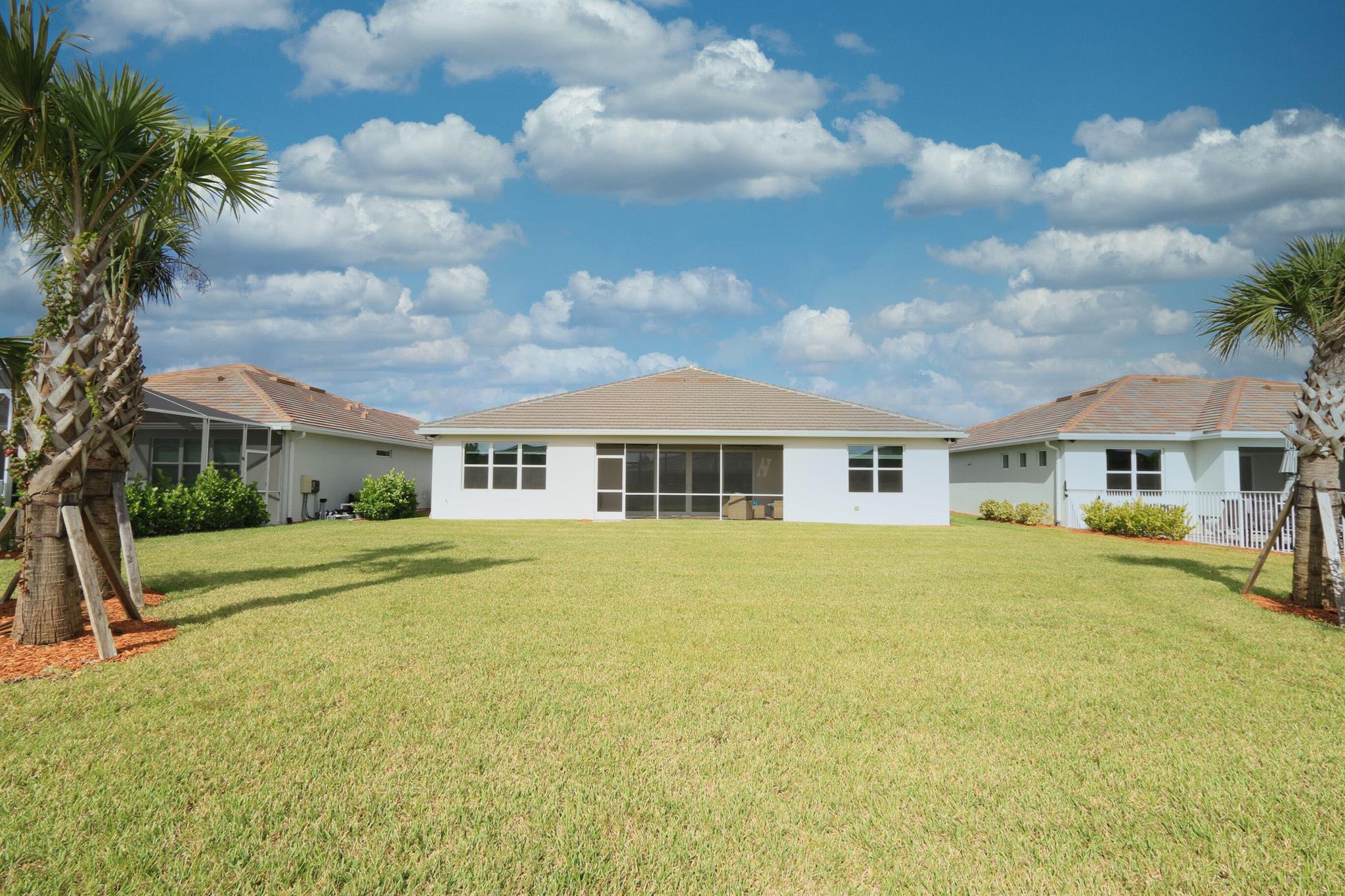 Port St Lucie, Florida, 34987, United States, 2 Bedrooms Bedrooms, ,3 BathroomsBathrooms,Residential,For Sale,1975930
