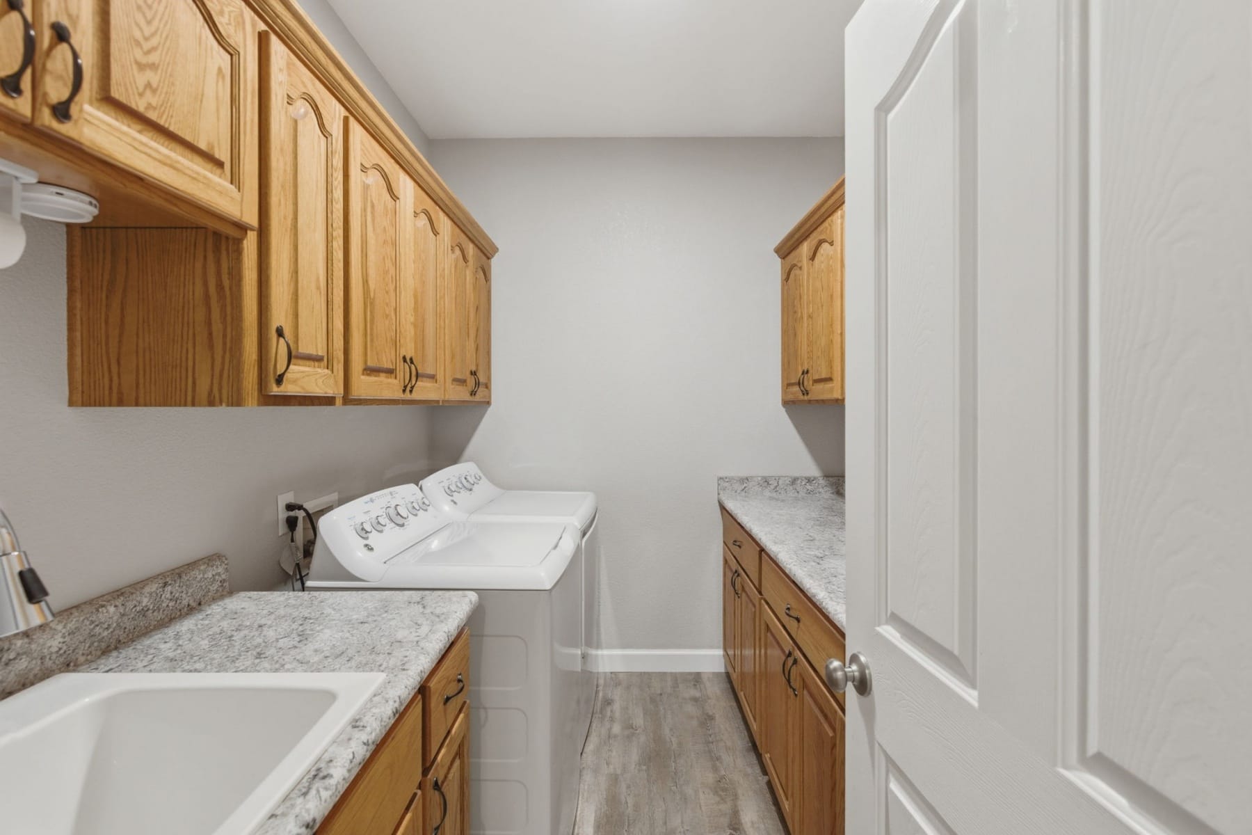  965 NW Valley View Drive Grants Pass, OR 97526 - 物件實景