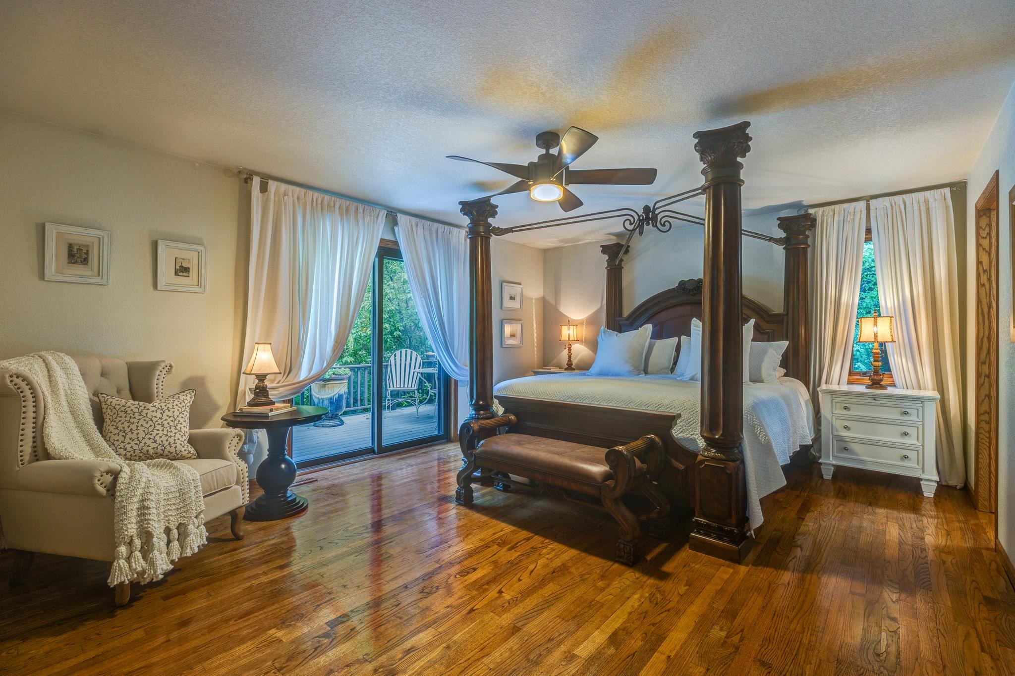 Abilene, Kansas, 67410, United States, 4 Bedrooms Bedrooms, ,4 BathroomsBathrooms,Residential,For Sale,1817702
