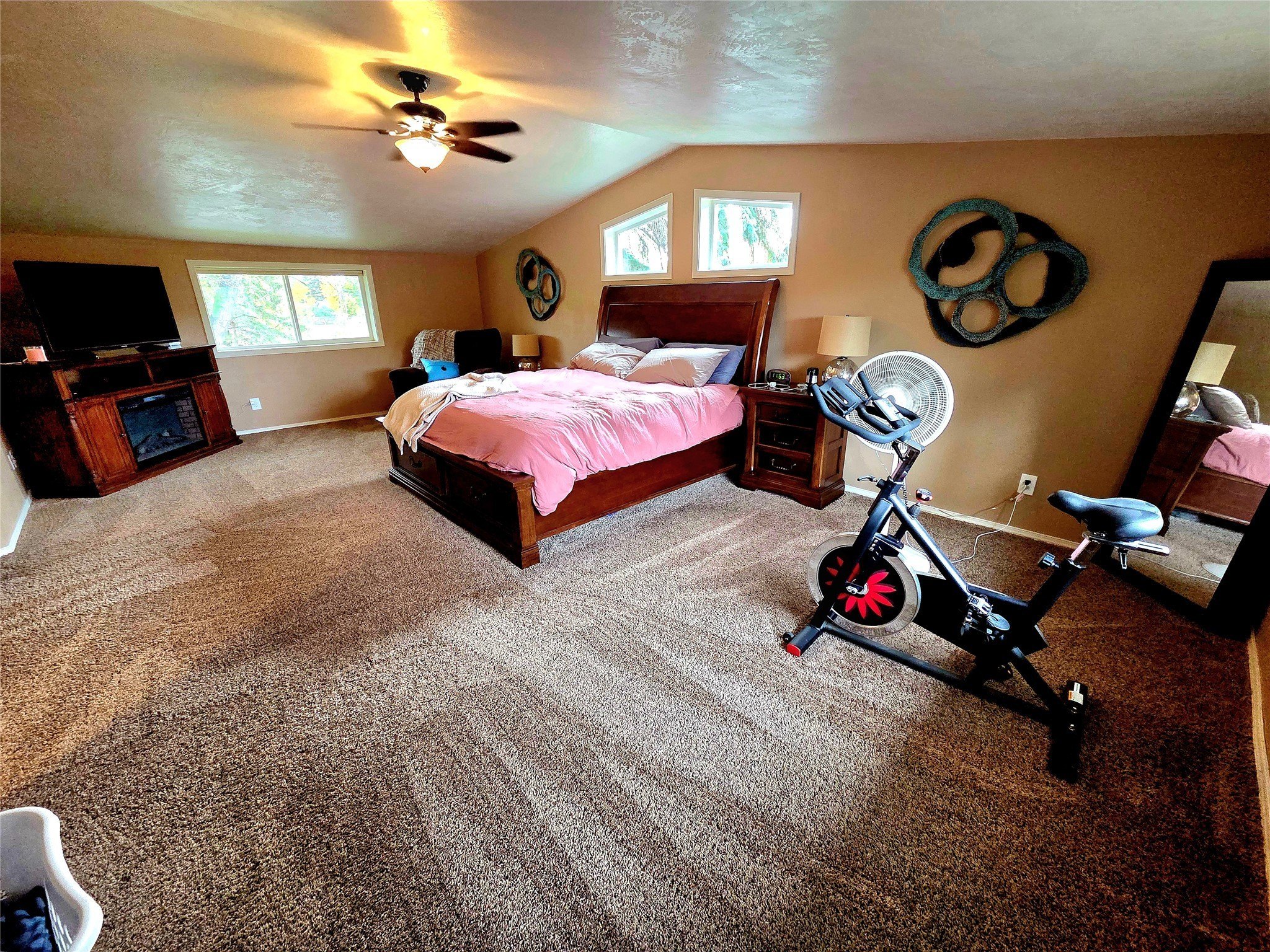 Great Falls, Montana, 59404, United States, 5 Bedrooms Bedrooms, ,3 BathroomsBathrooms,Residential,For Sale,1984252