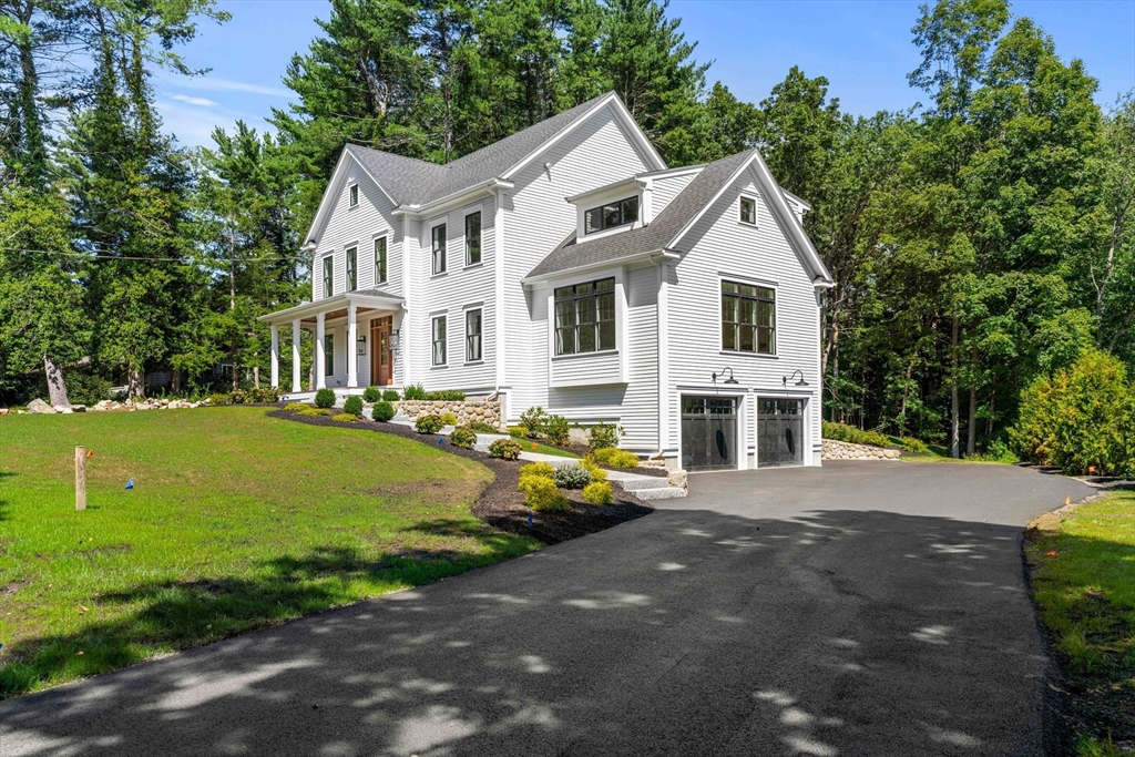 North Reading, Massachusetts, 01864, United States, 4 Bedrooms Bedrooms, ,3 BathroomsBathrooms,Residential,For Sale,1927425
