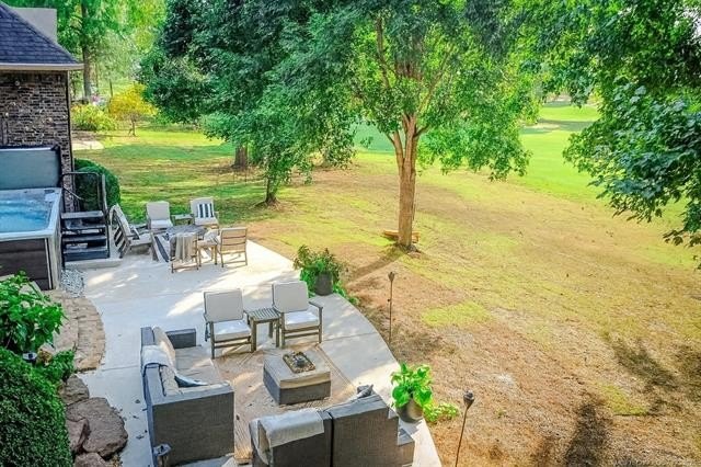 Tahlequah, Oklahoma, 74464, United States, 5 Bedrooms Bedrooms, ,5 BathroomsBathrooms,Residential,For Sale,1987377