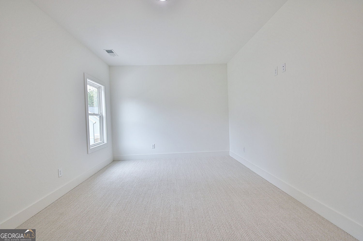 Tyrone, Georgia, 30290, United States, 6 Bedrooms Bedrooms, ,6 BathroomsBathrooms,Residential,For Sale,1859039
