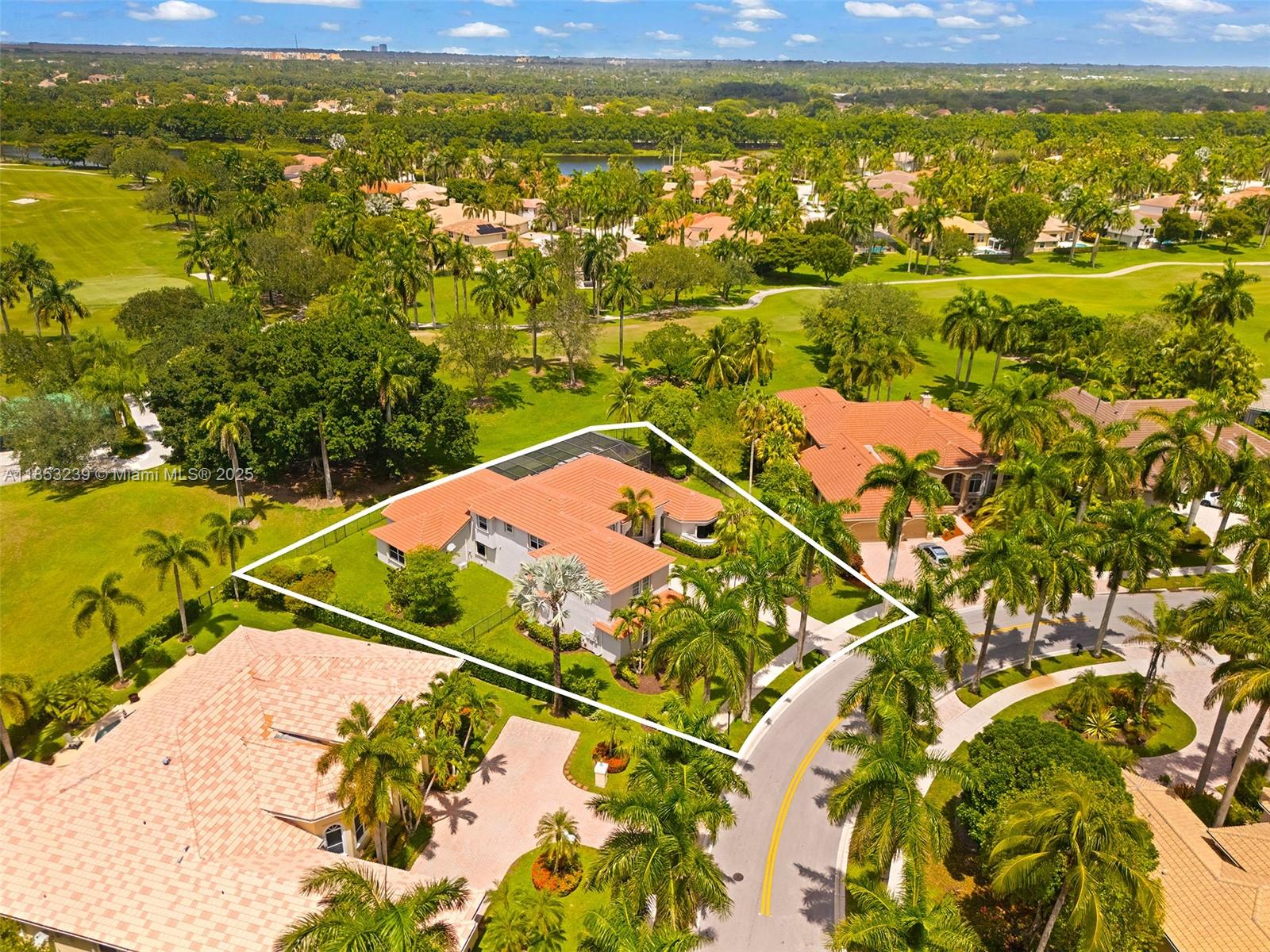 Weston, Florida, 33327, United States, 5 Bedrooms Bedrooms, ,6 BathroomsBathrooms,Residential,For Sale,1919791