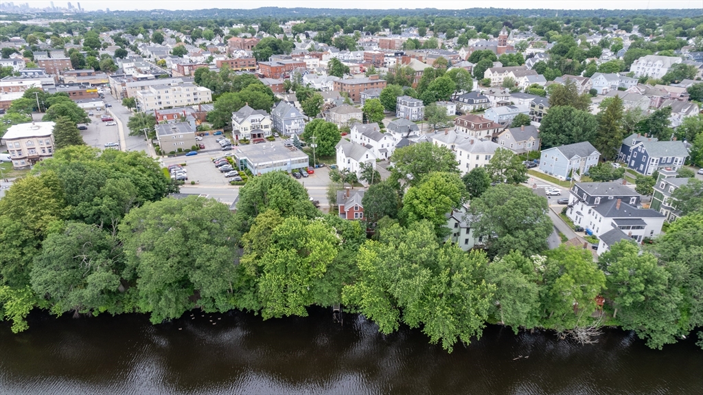 Waltham, Massachusetts, 02453, United States, 6 Bedrooms Bedrooms, ,3 BathroomsBathrooms,Residential,For Sale,1892222