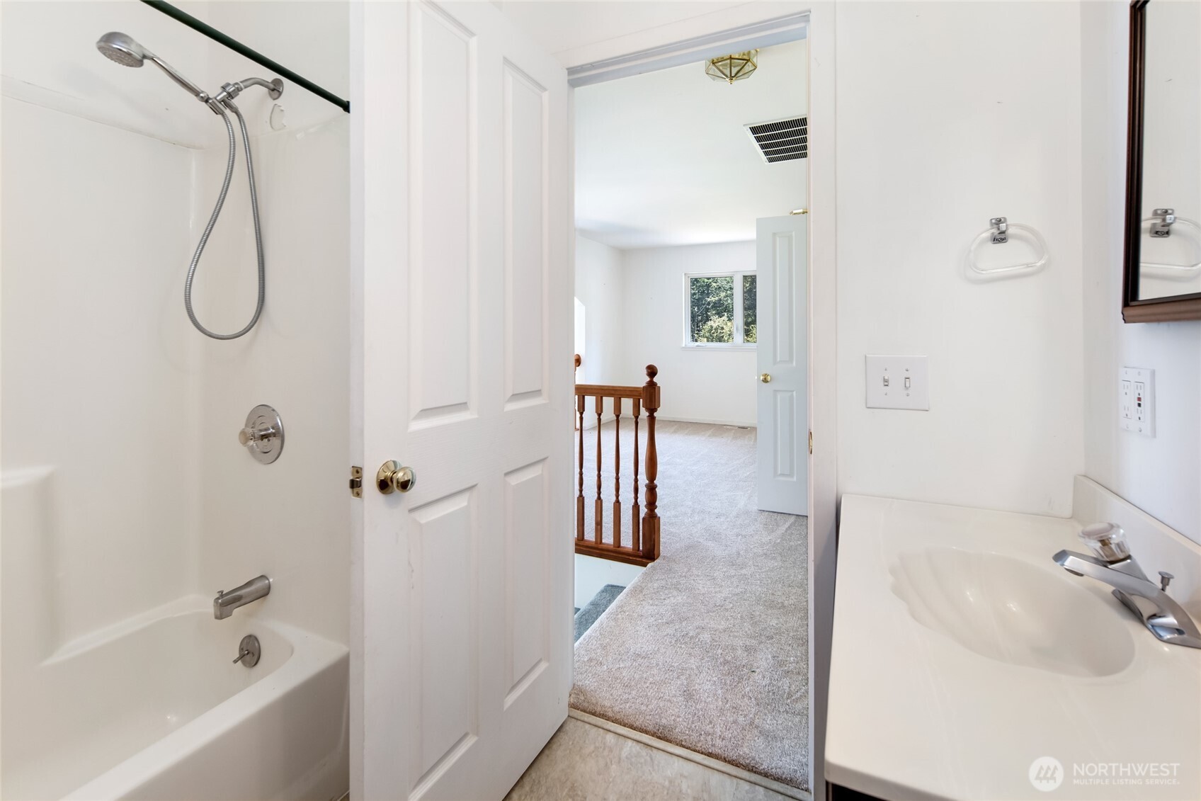 Friday Harbor, Washington, 98250, United States, 3 Bedrooms Bedrooms, ,4 BathroomsBathrooms,Residential,For Sale,1903886