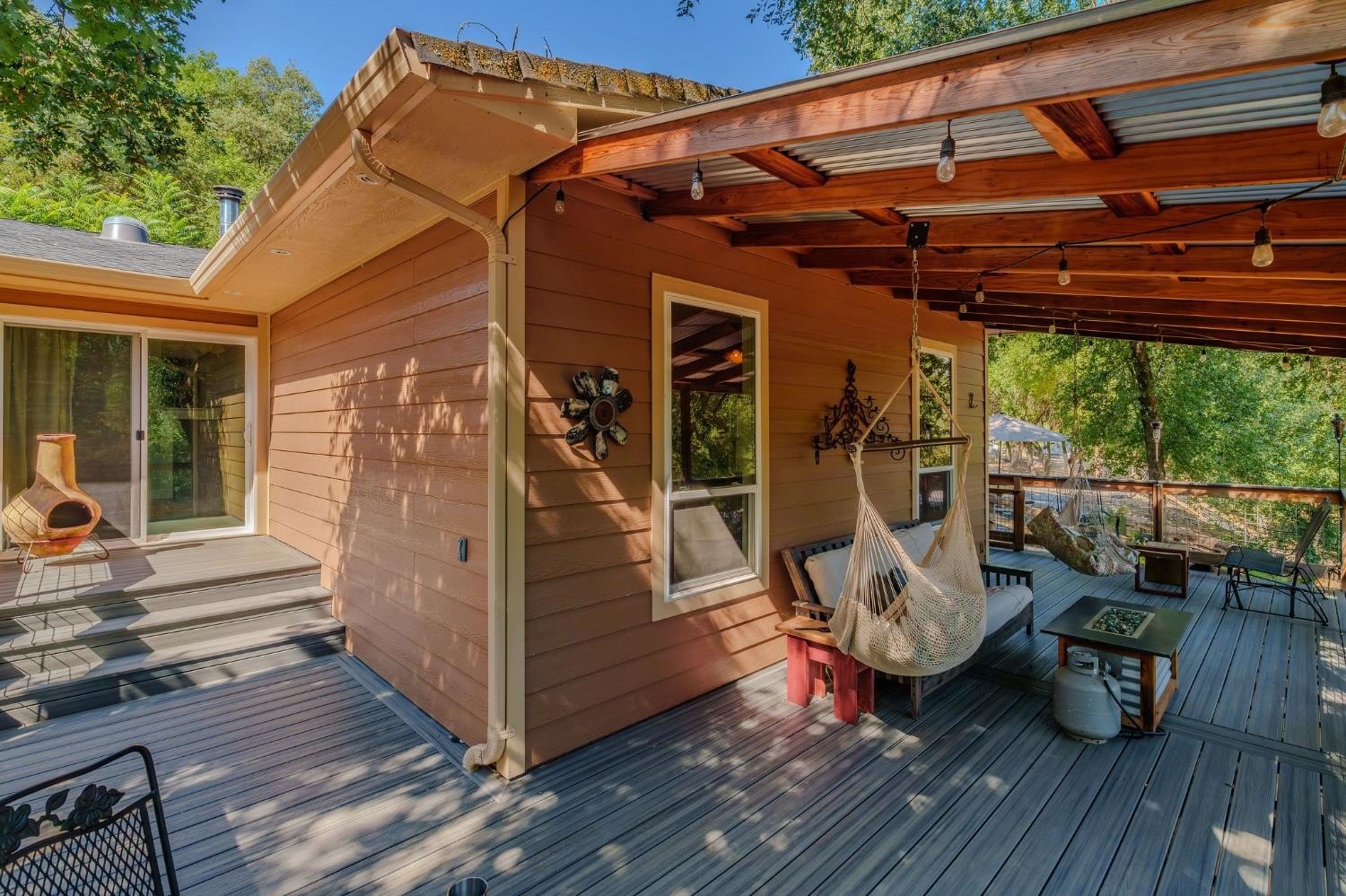 San Andreas, California, 95249, United States, 2 Bedrooms Bedrooms, ,2 BathroomsBathrooms,Residential,For Sale,1980033