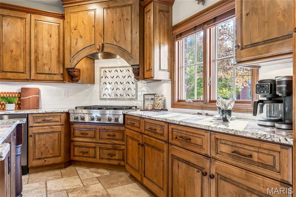 St Charles, Missouri, 63304, United States, 4 Bedrooms Bedrooms, ,6 BathroomsBathrooms,Residential,For Sale,1992889