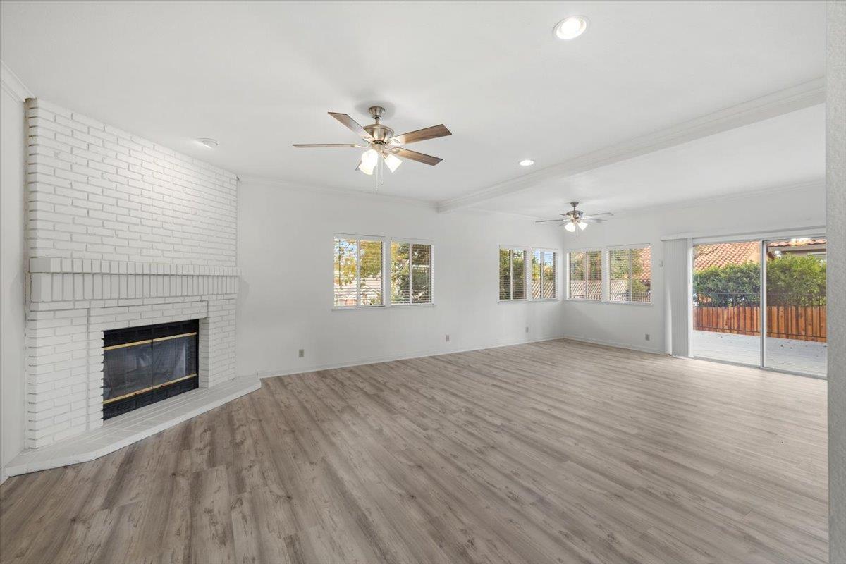 Orangevale, California, 95662, United States, 4 Bedrooms Bedrooms, ,3 BathroomsBathrooms,Residential,For Sale,2005203