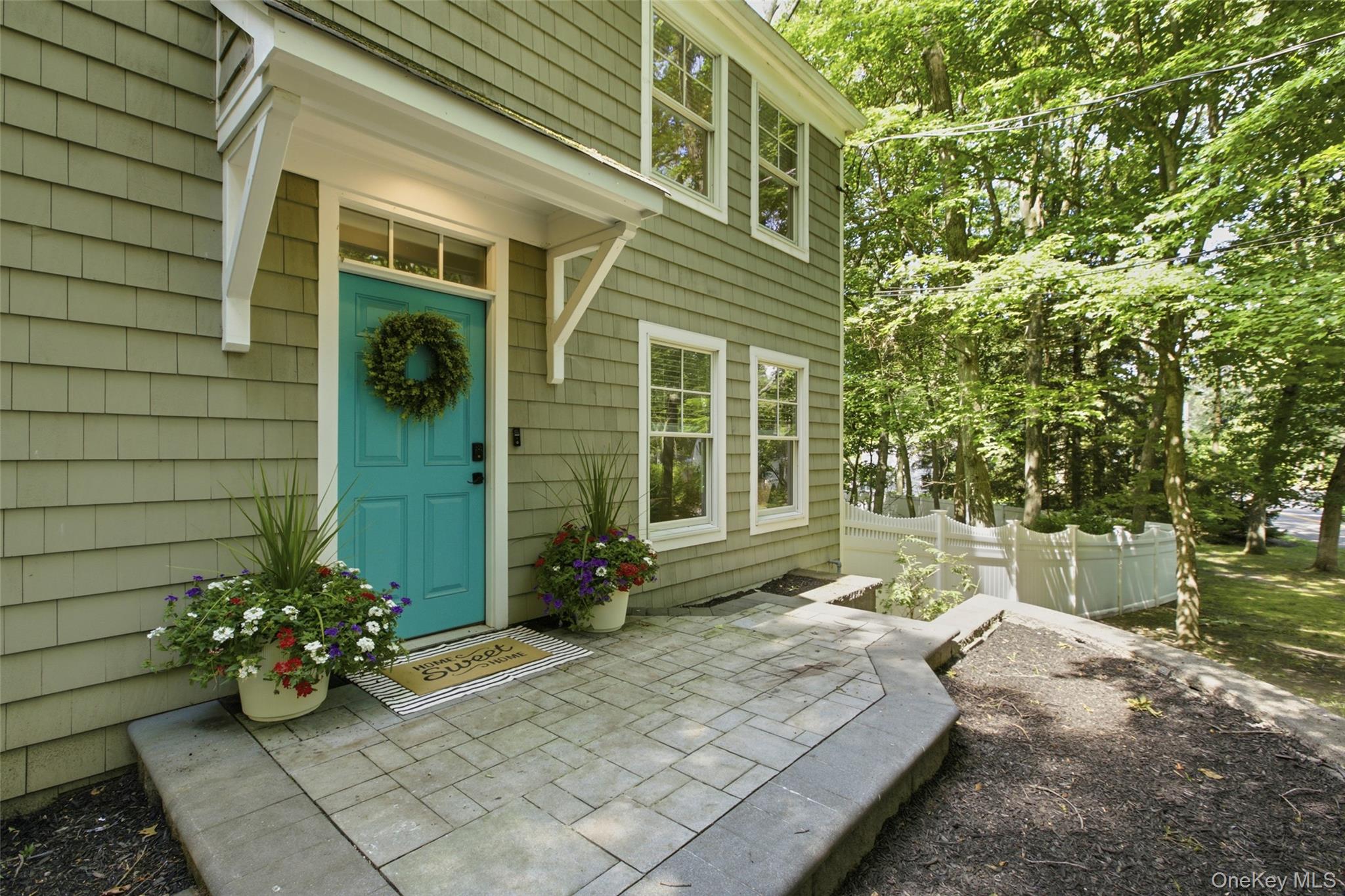  18 W Meadow Road, Setauket, NY, 11733 - 物件實景