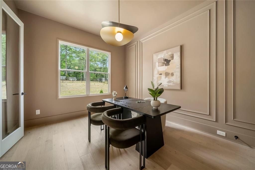 Lawrenceville, Georgia, 30046, United States, 5 Bedrooms Bedrooms, ,5 BathroomsBathrooms,Residential,For Sale,2042592