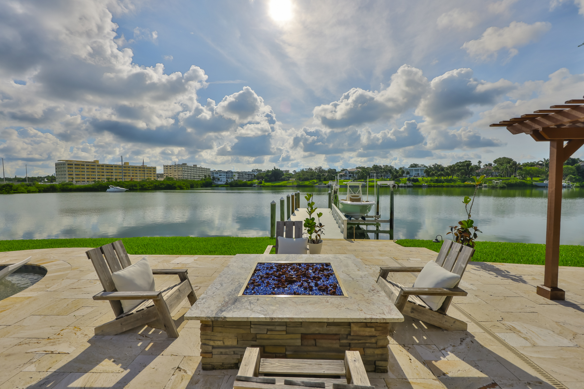 Largo, Florida, 33770, United States, 3 Bedrooms Bedrooms, ,4 BathroomsBathrooms,Residential,For Sale,1982146