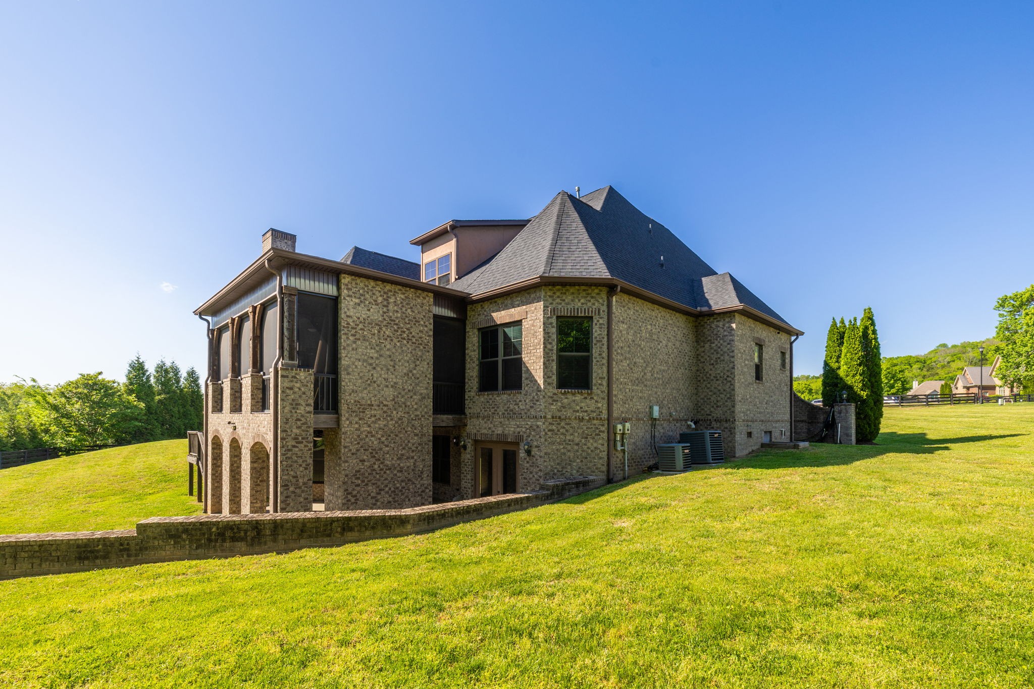  2713 Deer Haven Ct, Franklin, TN, 37067 - 物件實景