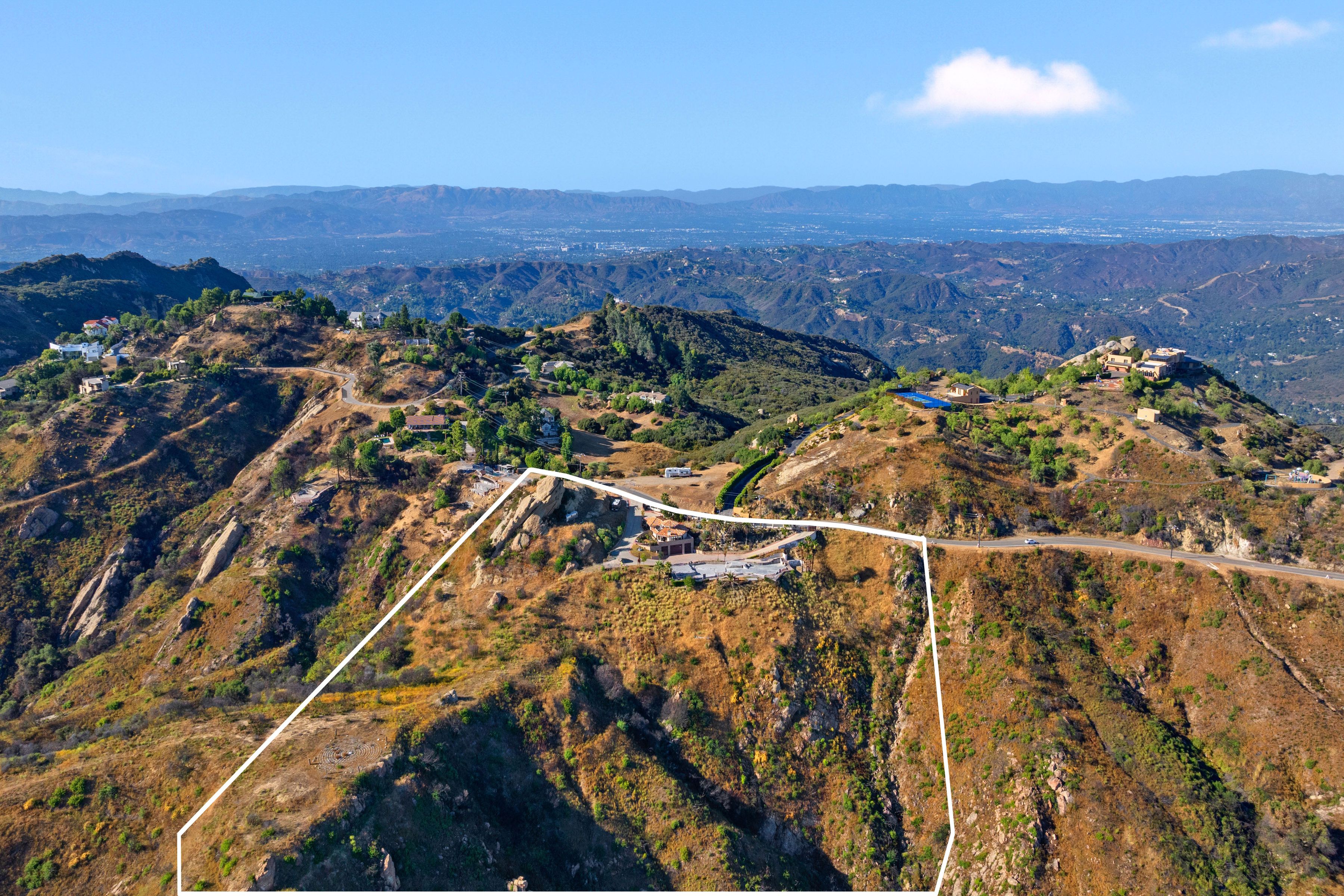 23010 Saddle Peak Road - 物件實景