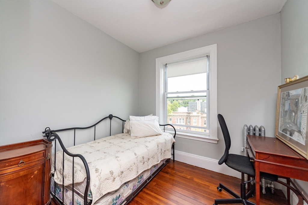 Brookline, Massachusetts, 02445, United States, 54 Bedrooms Bedrooms, ,21 BathroomsBathrooms,Residential,For Sale,1885127