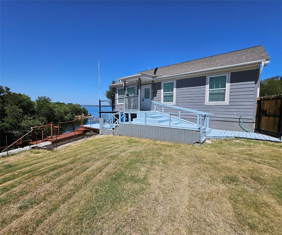 Lake Bridgeport, Texas, 76426, United States, 3 Bedrooms Bedrooms, ,2 BathroomsBathrooms,Residential,For Sale,1983036