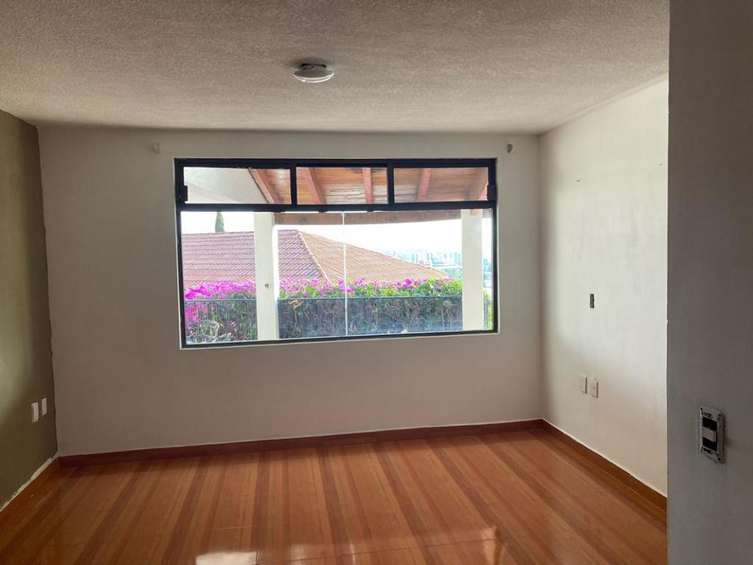 Loma de San Juan, Querétaro, Querétaro, 76060, Mexico, 3 Bedrooms Bedrooms, ,4 BathroomsBathrooms,Residential,For Sale,Loma de San Juan,1619388