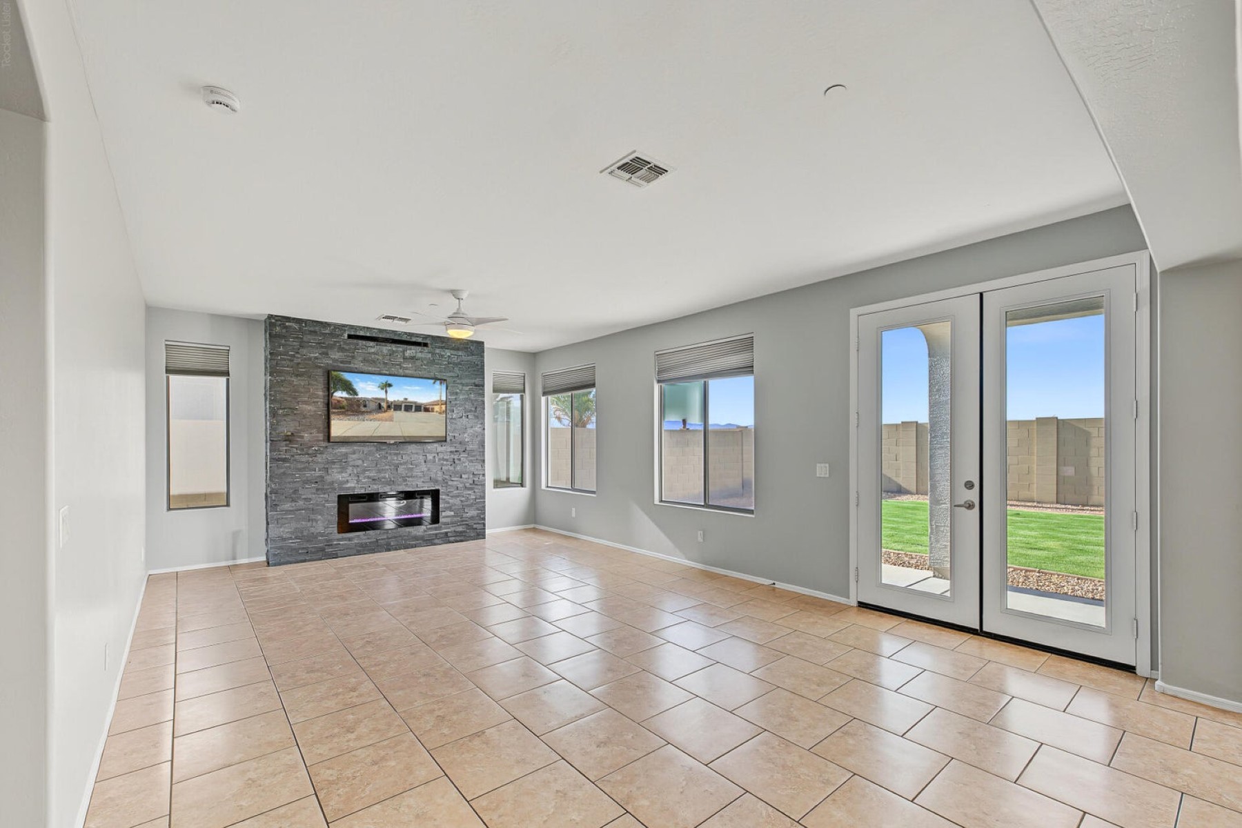  15250 W Pierson Street¦Goodyear, AZ - 物件實景